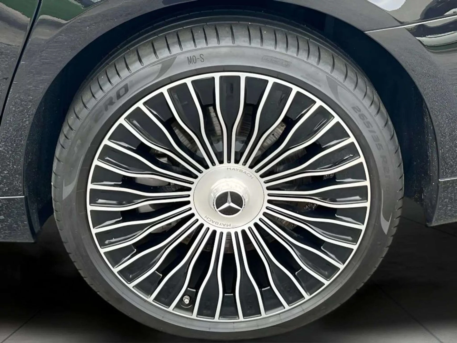 mph044_3687249611_58be54b8550c0d6f573bd7a3db64a548x_d9298eb104