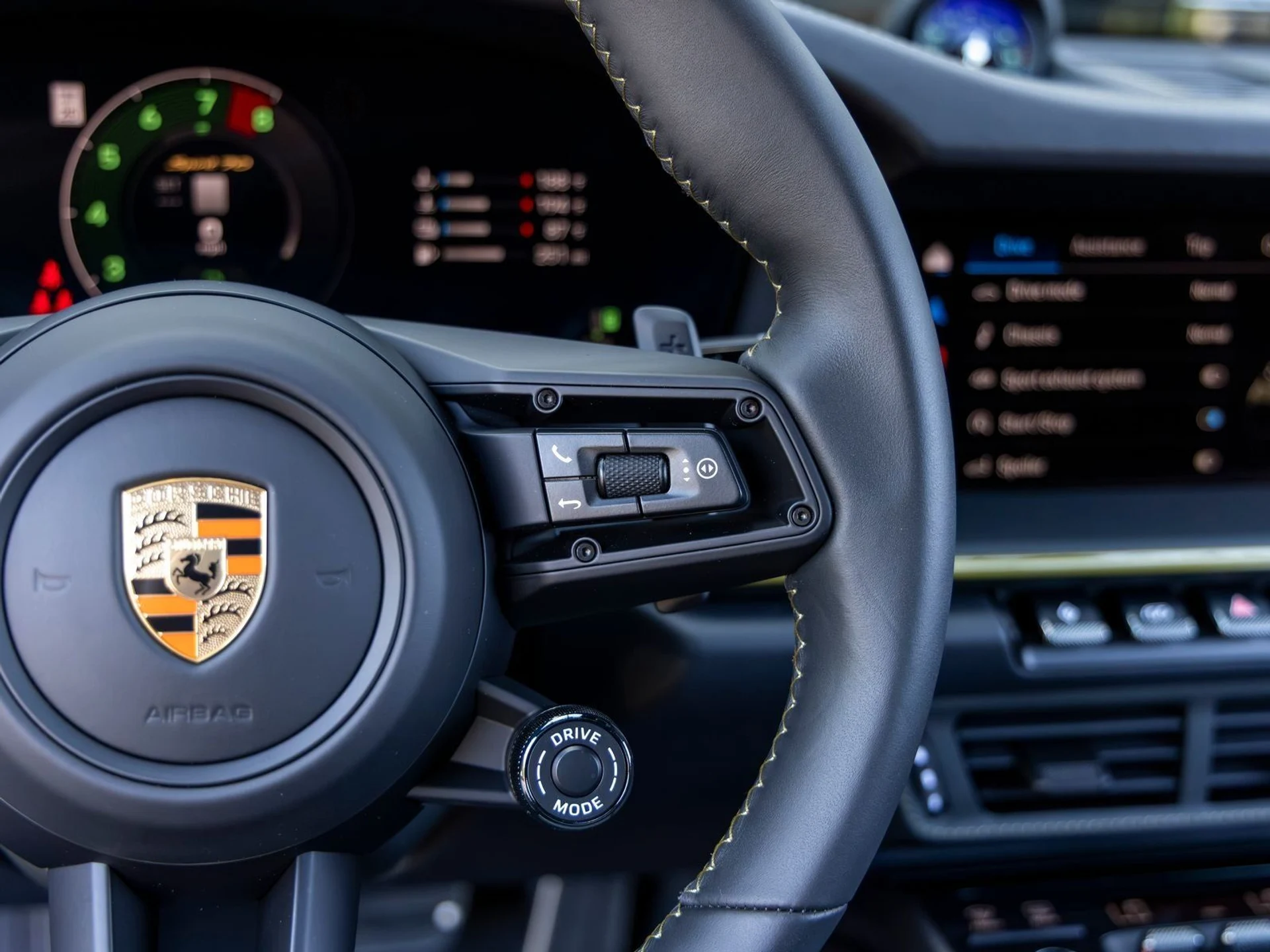 mph044_3726913953_45_cfa3b16e3f