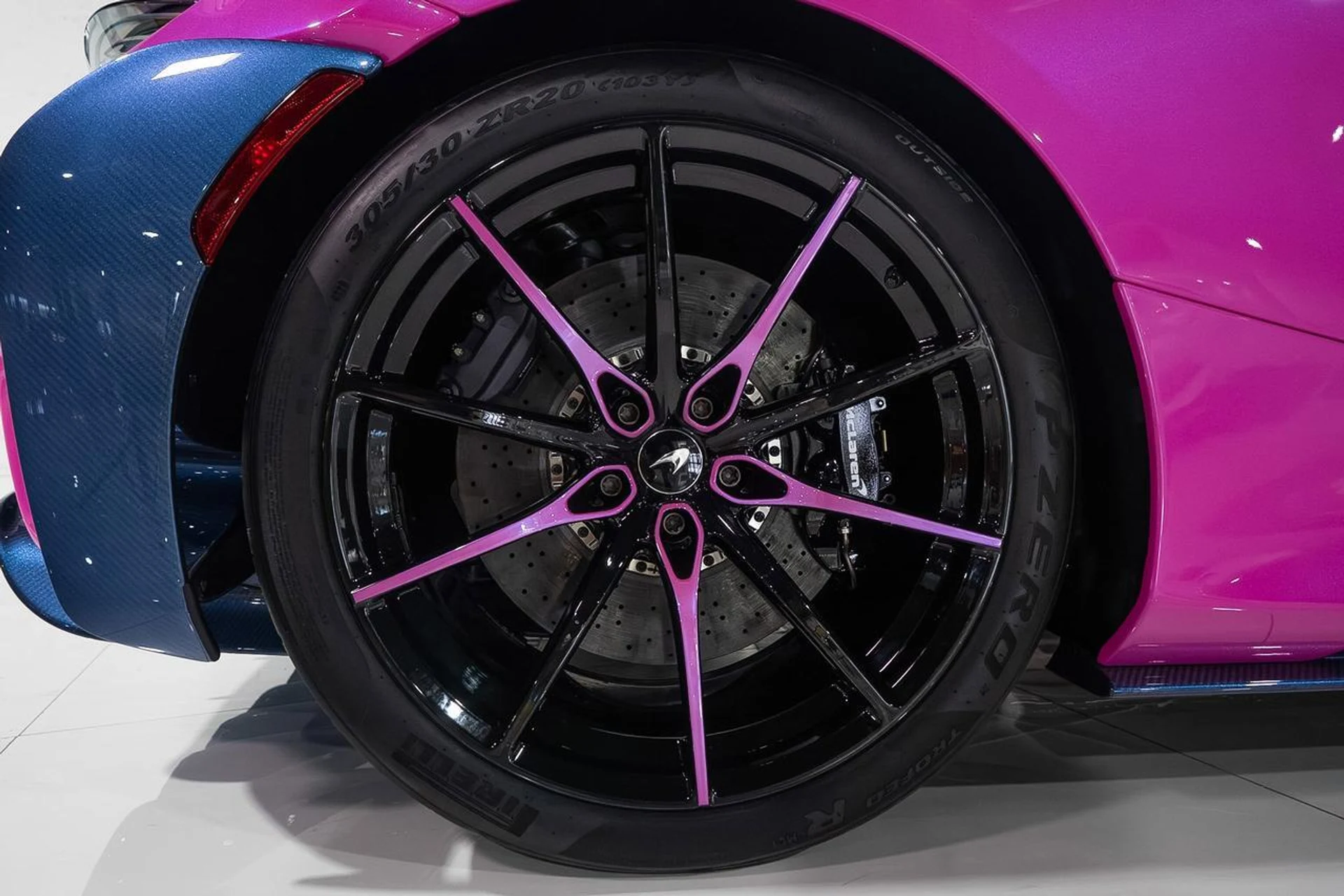 mph044_37273858_cf117b5aeba5ceaa4ac32daa75f0c036_aa70996df4