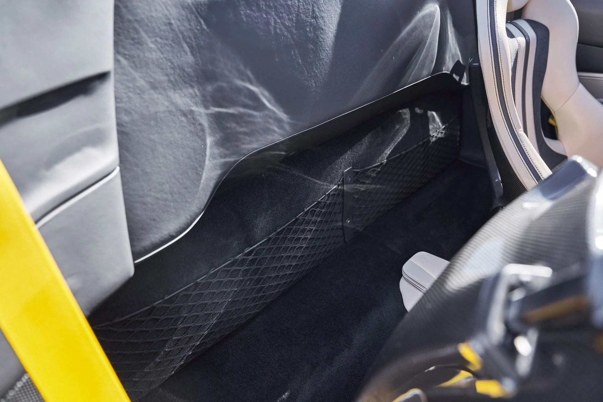 mph044_3729605063_Used_2022_Ferrari_F8_Spider_Base_1768868443_93fcbc97f7