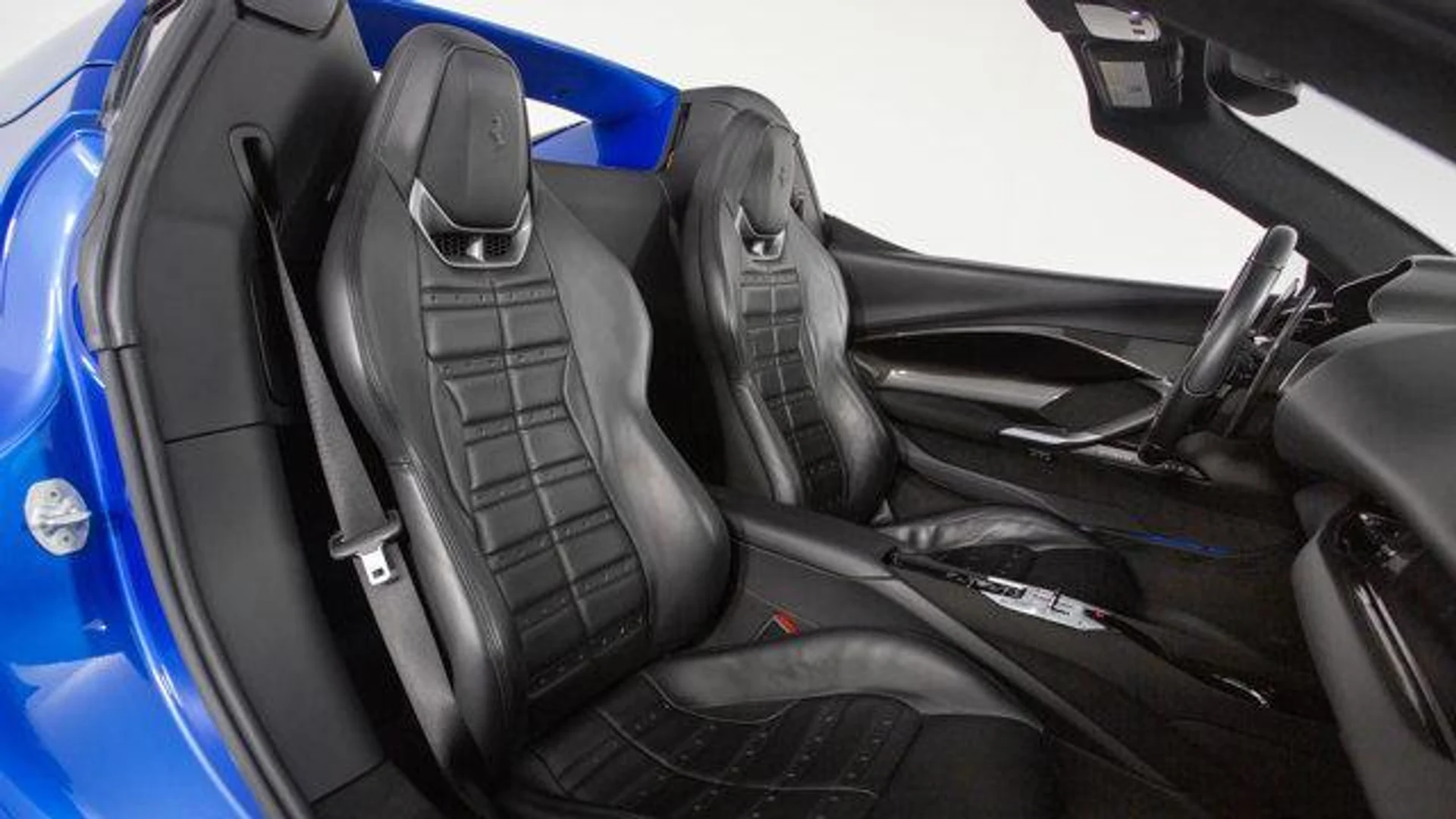 mph044_3733800154_m83atyeg82g7jt_Tse_QZ_Ai_En_D8_f4fae52b23