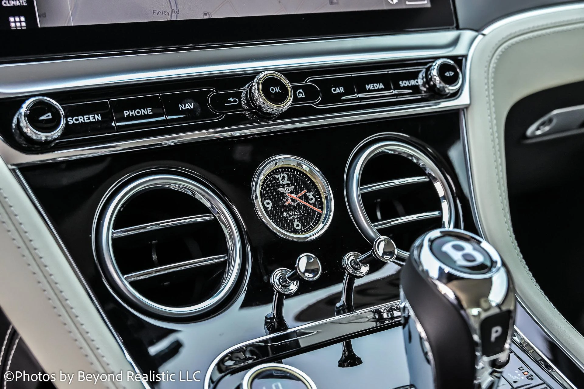 mph044_3740647490_Used_2022_Bentley_Continental_GT_V8_Convertible_1754381052_3937d5f71b