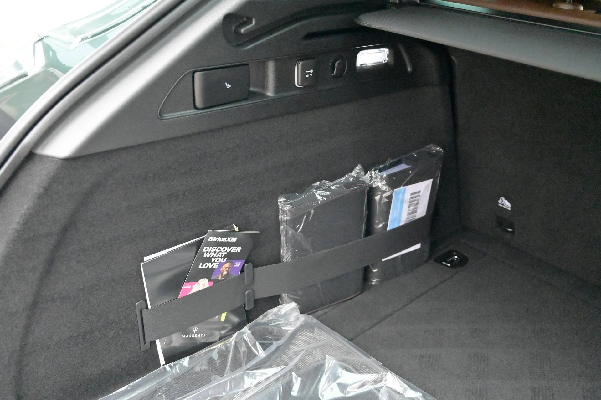 mph044_375288635_da9f20601f2e45d88da437454f1e43ec_b95d7bc806