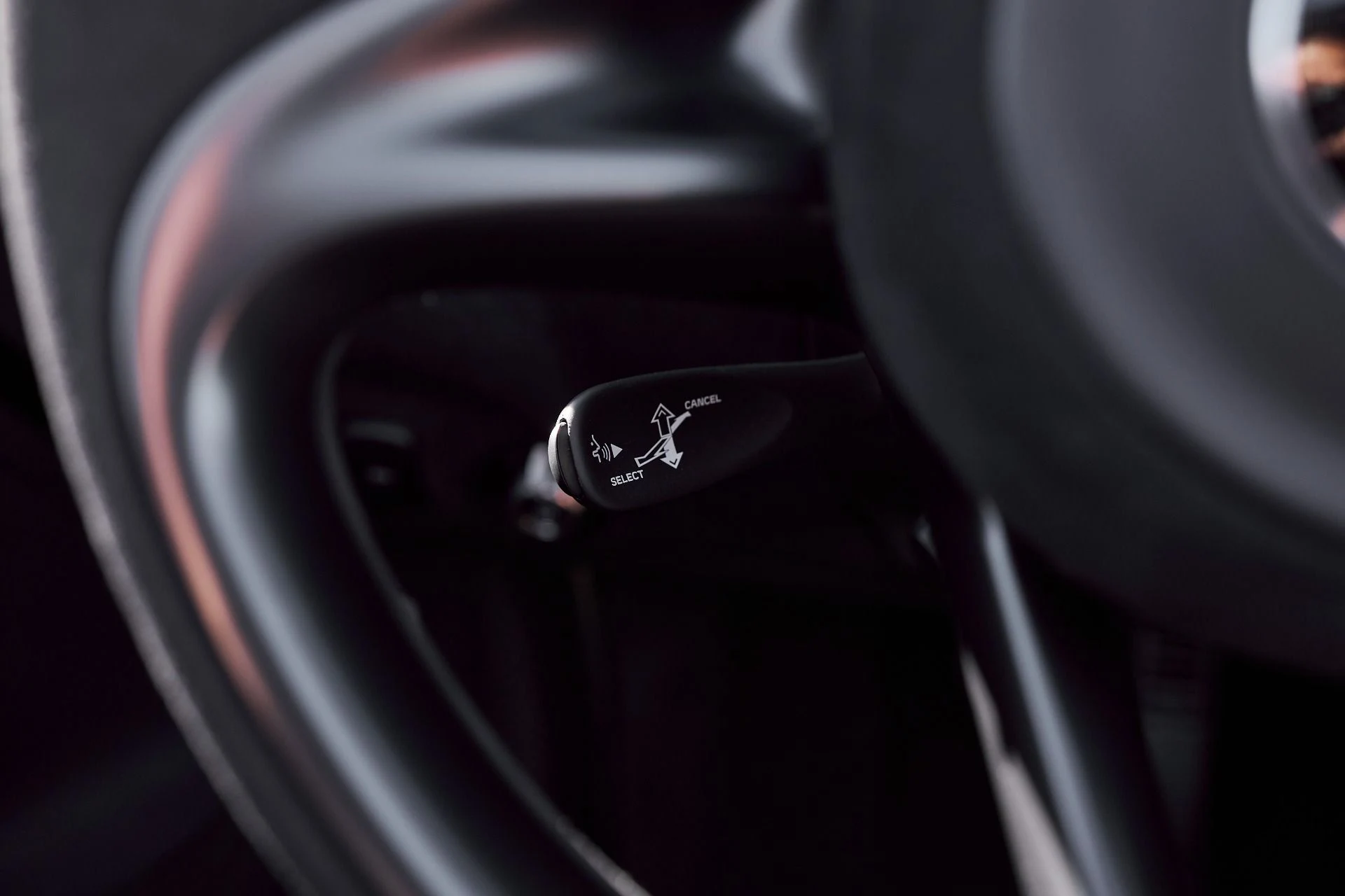 mph044_3761809150_Used_2024_Mc_Laren_750_S_1762034322_4ee8fd17bd