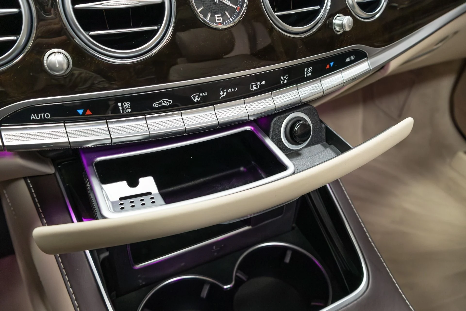 mph044_3770040776_Used_2019_Mercedes_Benz_S_Class_Maybach_S_650_1760740890_f91f8c961d