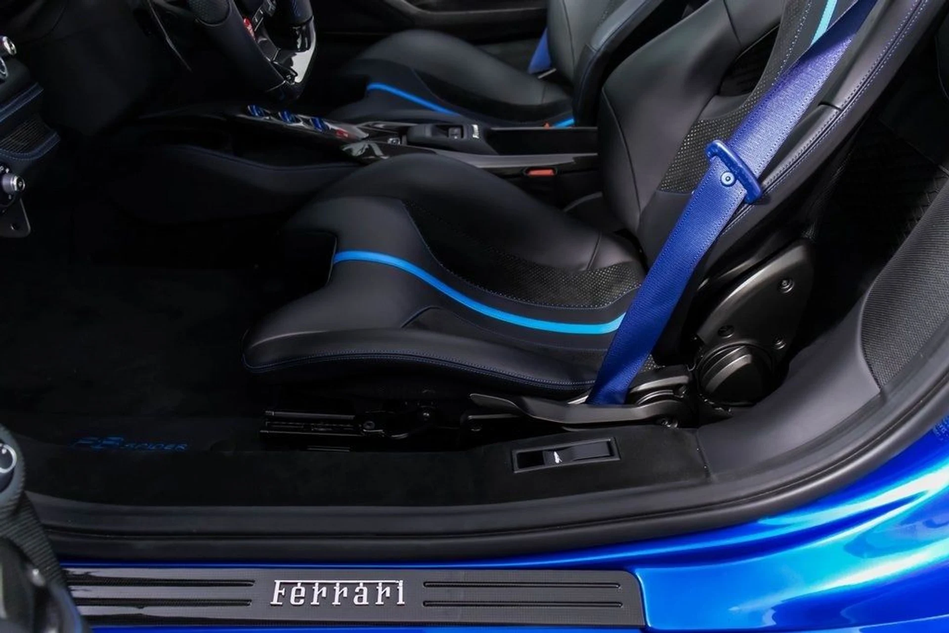 mph044_3776779485_3e75722e6045e5b6aa59dce6c1f1ba36x_8b4a5433d5