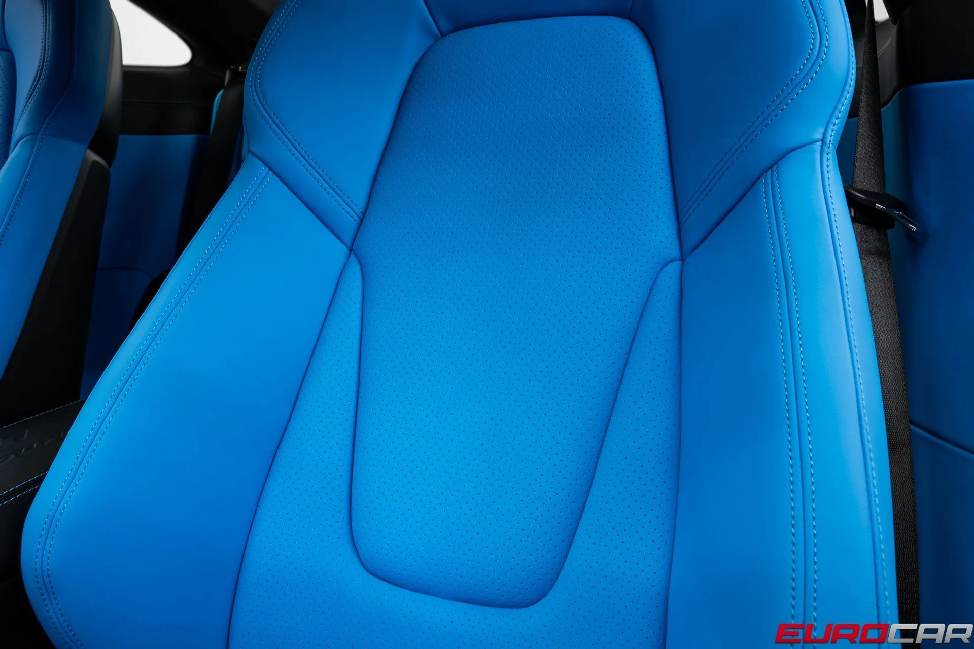 mph044_378005422_image_45_921433fcc0