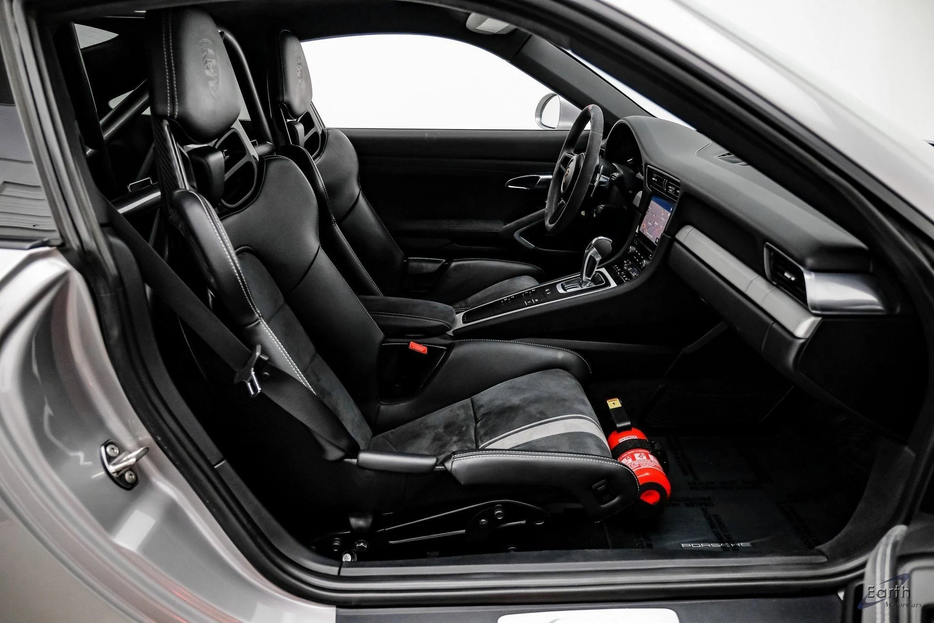 mph044_3783965595_38f9efb1b0c7ab57f1fcf278a8970293x_1a924169e5