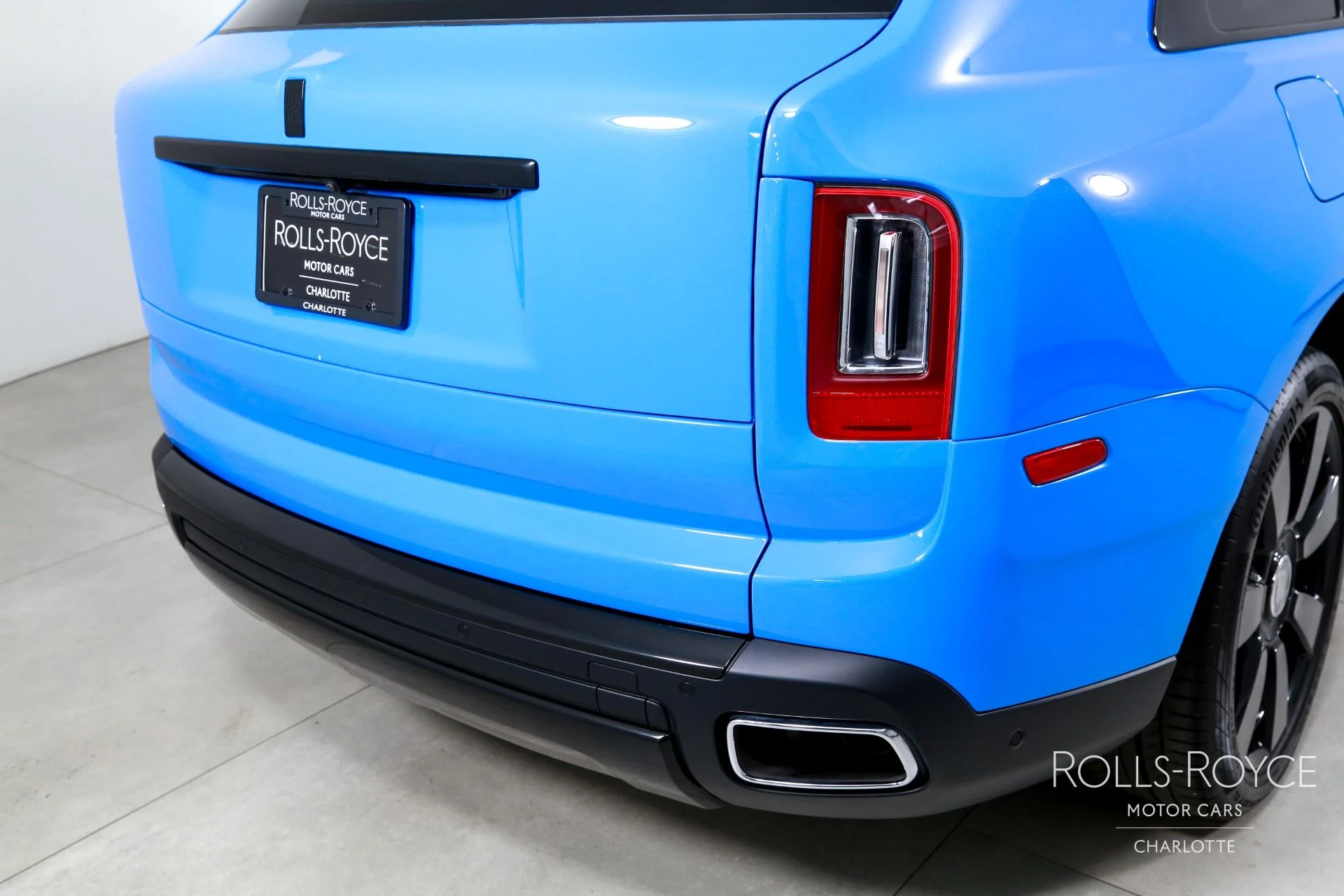 mph044_3794274939_Used_2023_Rolls_Royce_Cullinan_1771369577_07efd69eae