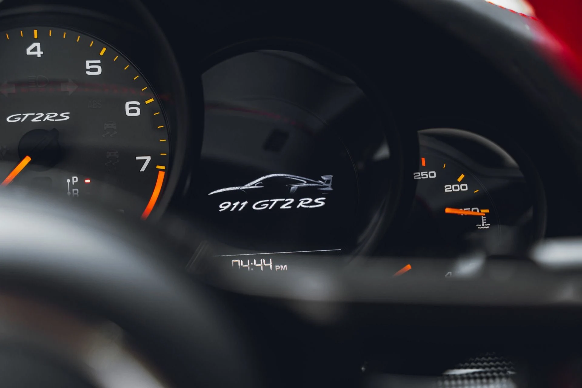 mph044_3799734150_Used_2018_Porsche_911_GT_2_RS_1782090296_6b523553b1