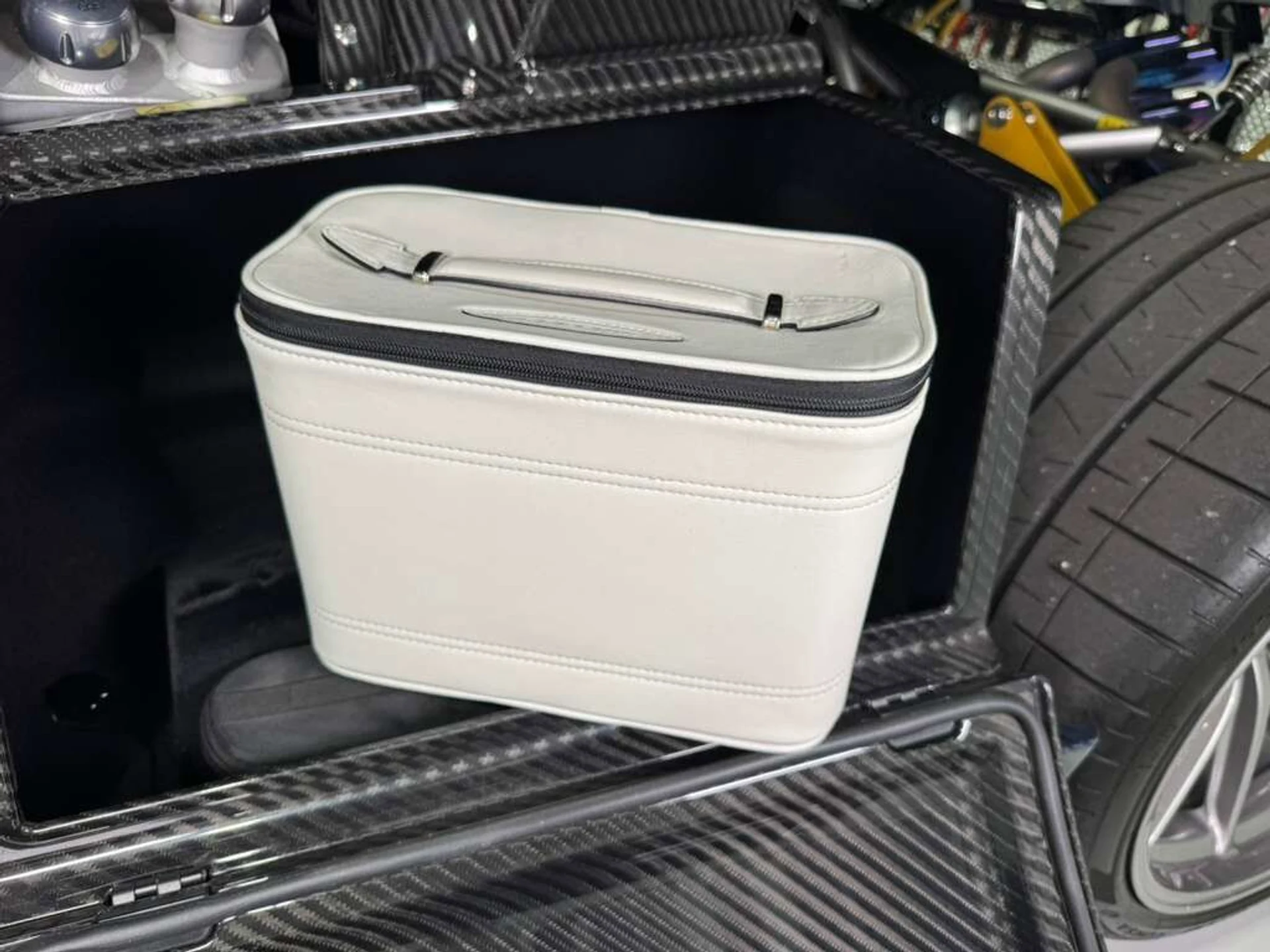 mph044_3802300052_fd4f9f4d3cab46b1b11aa2deaa70bf2a_581252772f