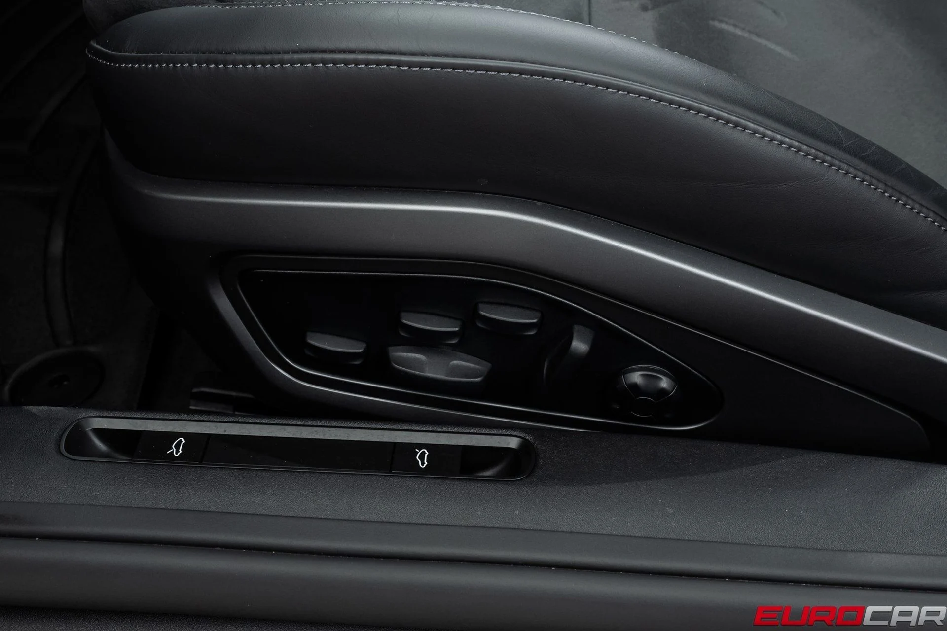 mph044_3808443061_image_45_5bcce53da6