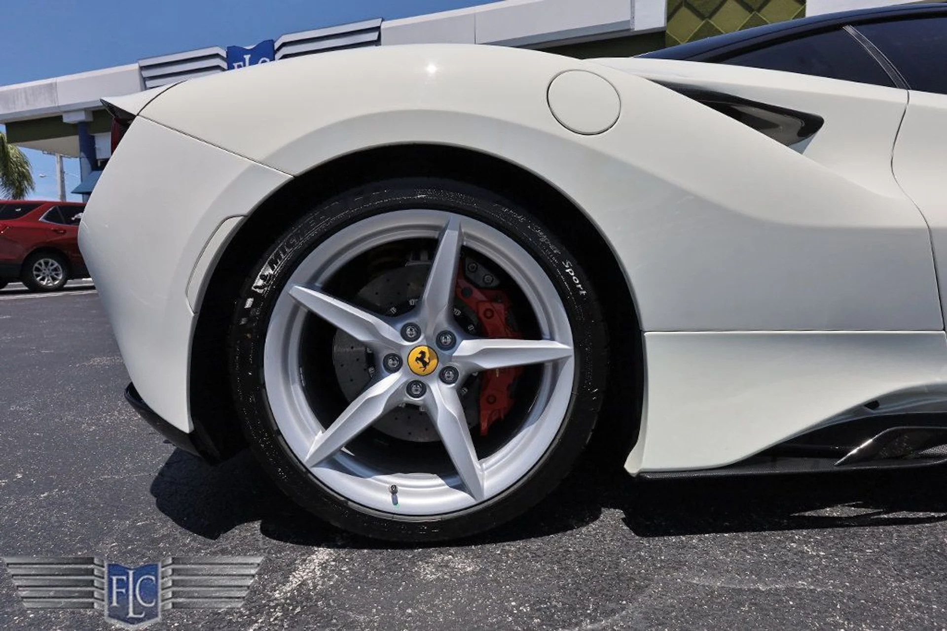 mph044_3812739165_used_2022_ferrari_f8_tributo_coupe_6305_23040328_45_1024_ea7fa6fc3f