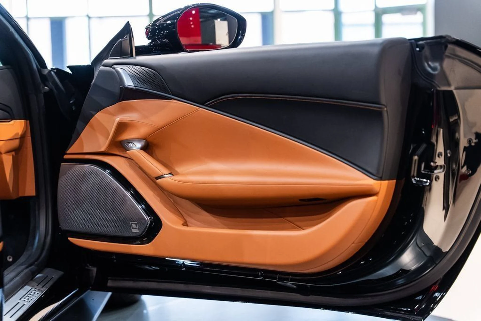 mph044_3828021193_dbb79b80afd2a9e09f15227abadedff1_730ee1cbb9