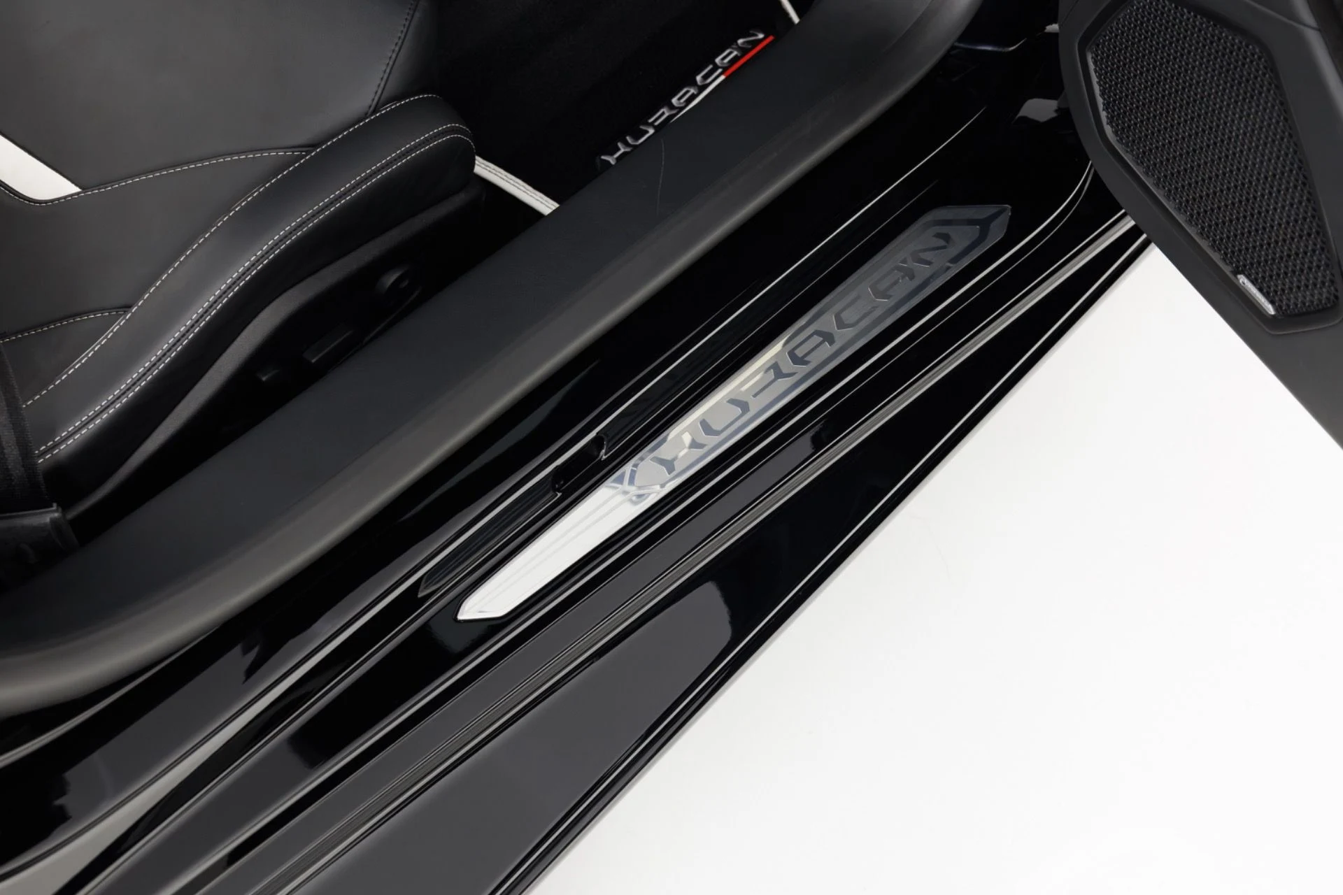 mph044_3828772011_Used_2021_Lamborghini_Huracan_EVO_1784066650_ccef775052