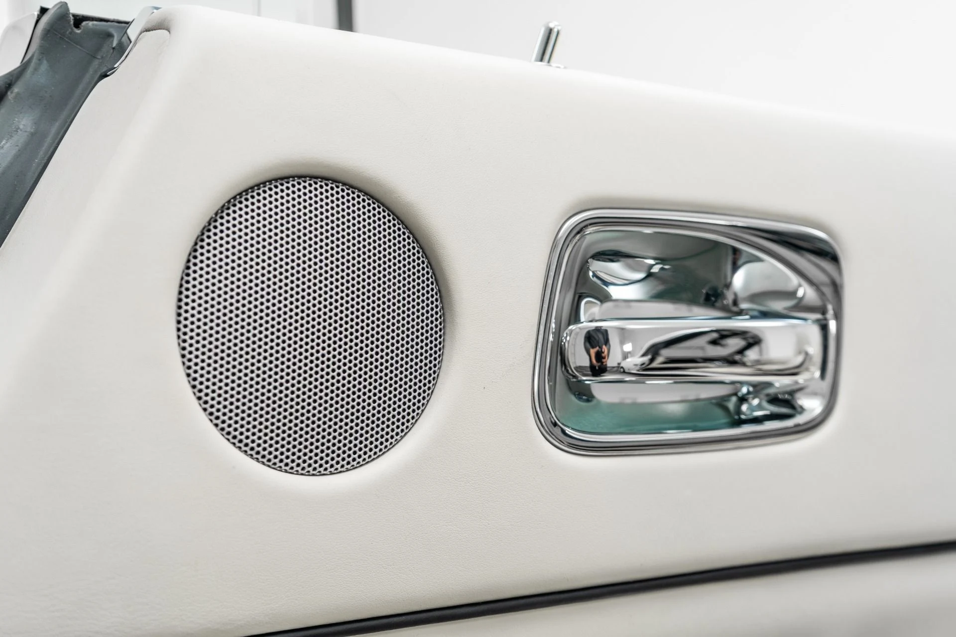 mph044_389257973_Used_2020_Rolls_Royce_Dawn_Fully_Polished_Wheels_Heated_and_Ventilated_Seats_1764007062_a8a164d602