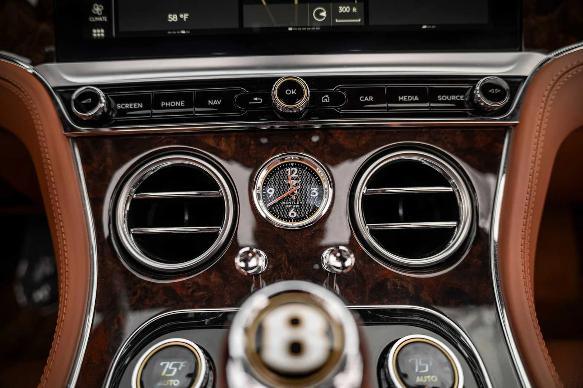 mph044_3895020471_b8a776e23ed6382a59ff86fa242d6f6cx_c8f3abebdb