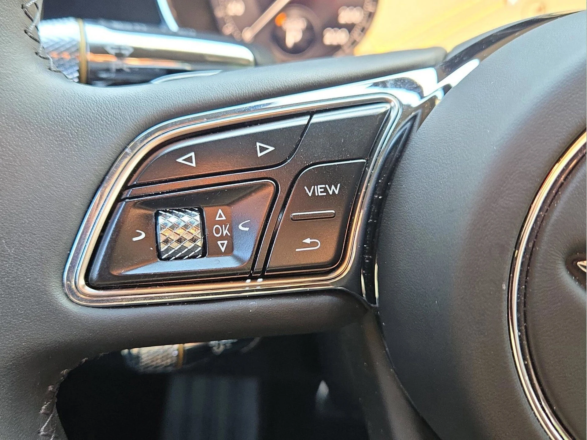 mph044_3895638777_c3205a103caa4c28bd896f7b98a1fec9x_95760f3b12