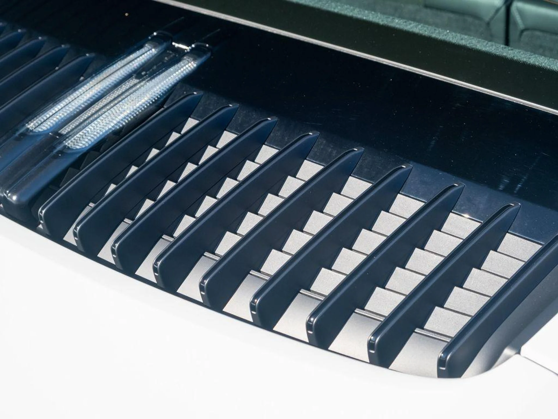 mph044_3895932475_ghy2q_T_Ndg_M_Zdpetk_He0_Y9_C2_QKA_fa86536c4d