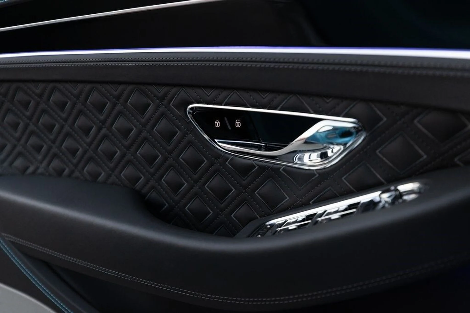 mph044_3906311807_ba5dce8a43d96b27603c937a7c96bd6ax_15019ec468