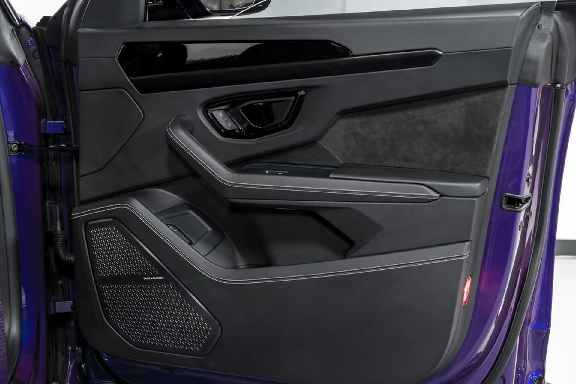 mph044_3913315632_ae24e5d3a9b273e5a46107b6dfbf9071x_f69b285ad3