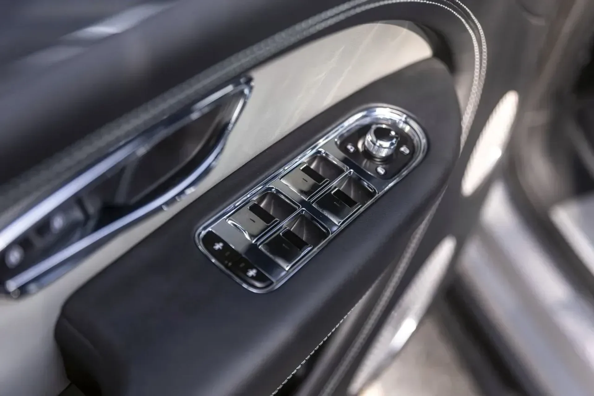 mph044_3932180080_43ccf2bb1010409aa25374d4da10adaa_9cc184927e