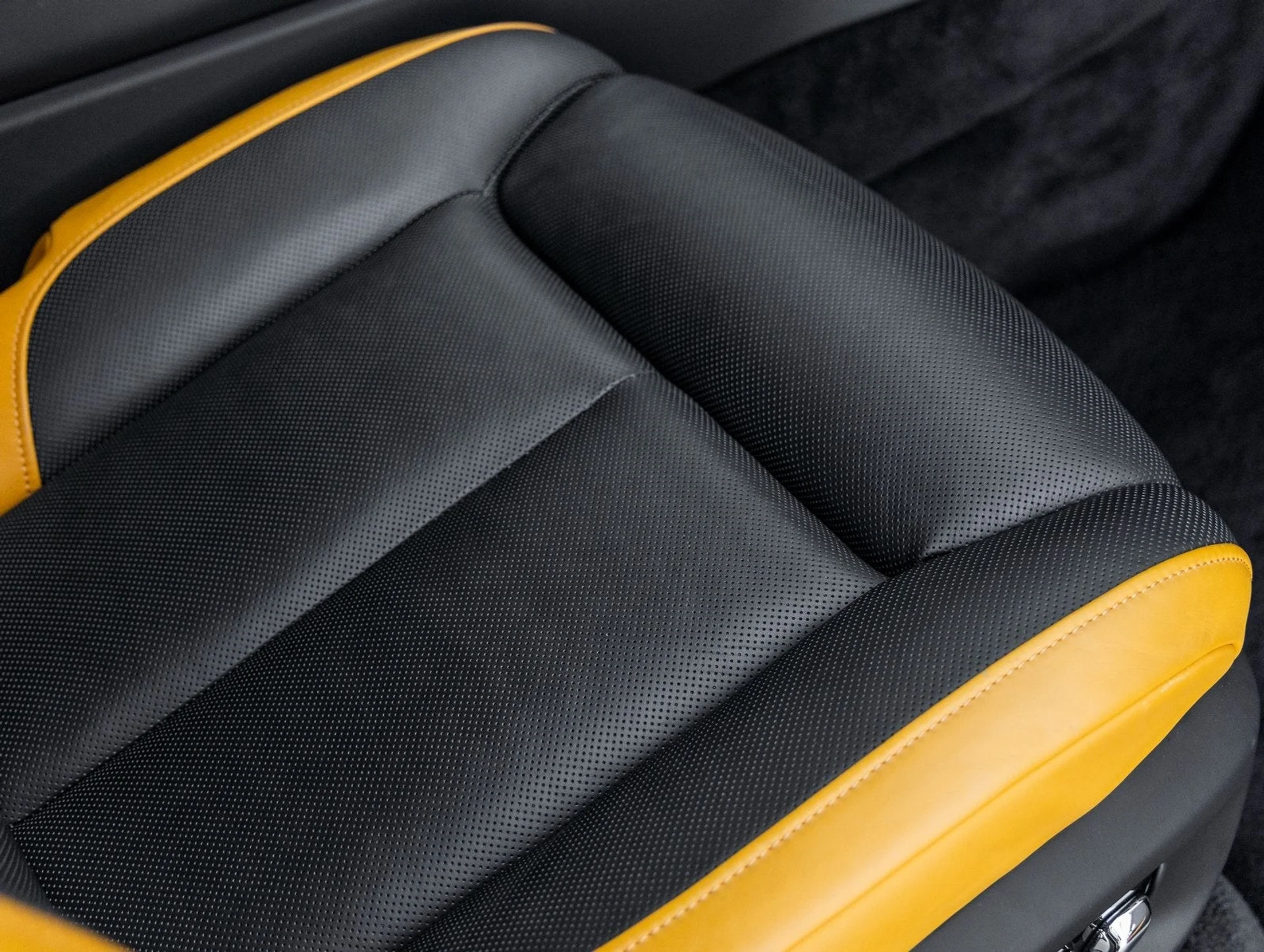 mph044_3937041075_45_b06b148950