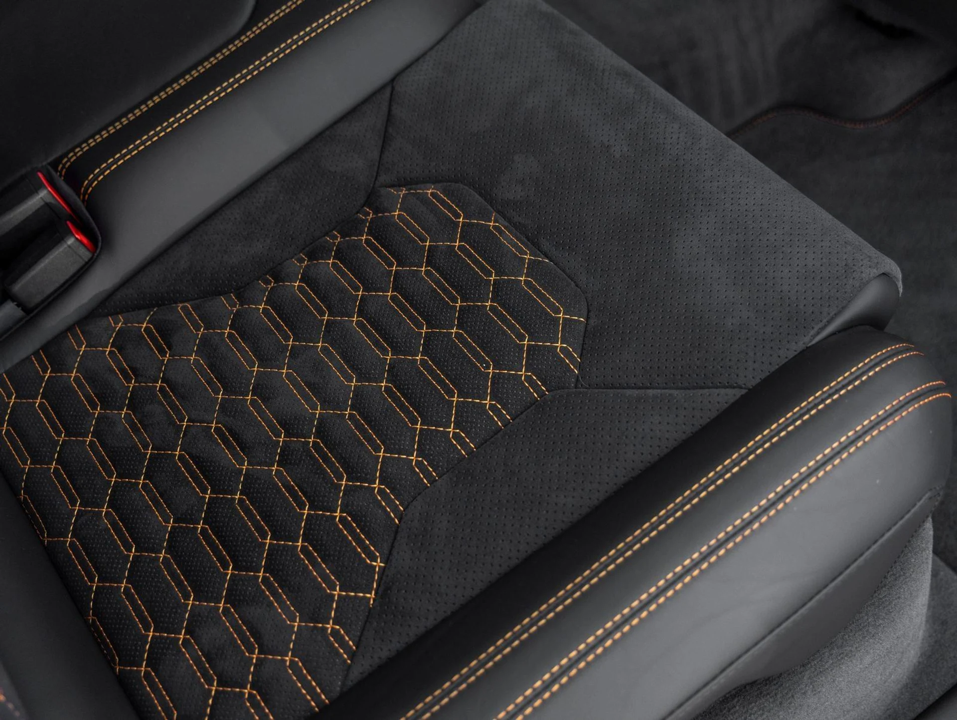 mph044_3982761549_45_5d2e9c0577