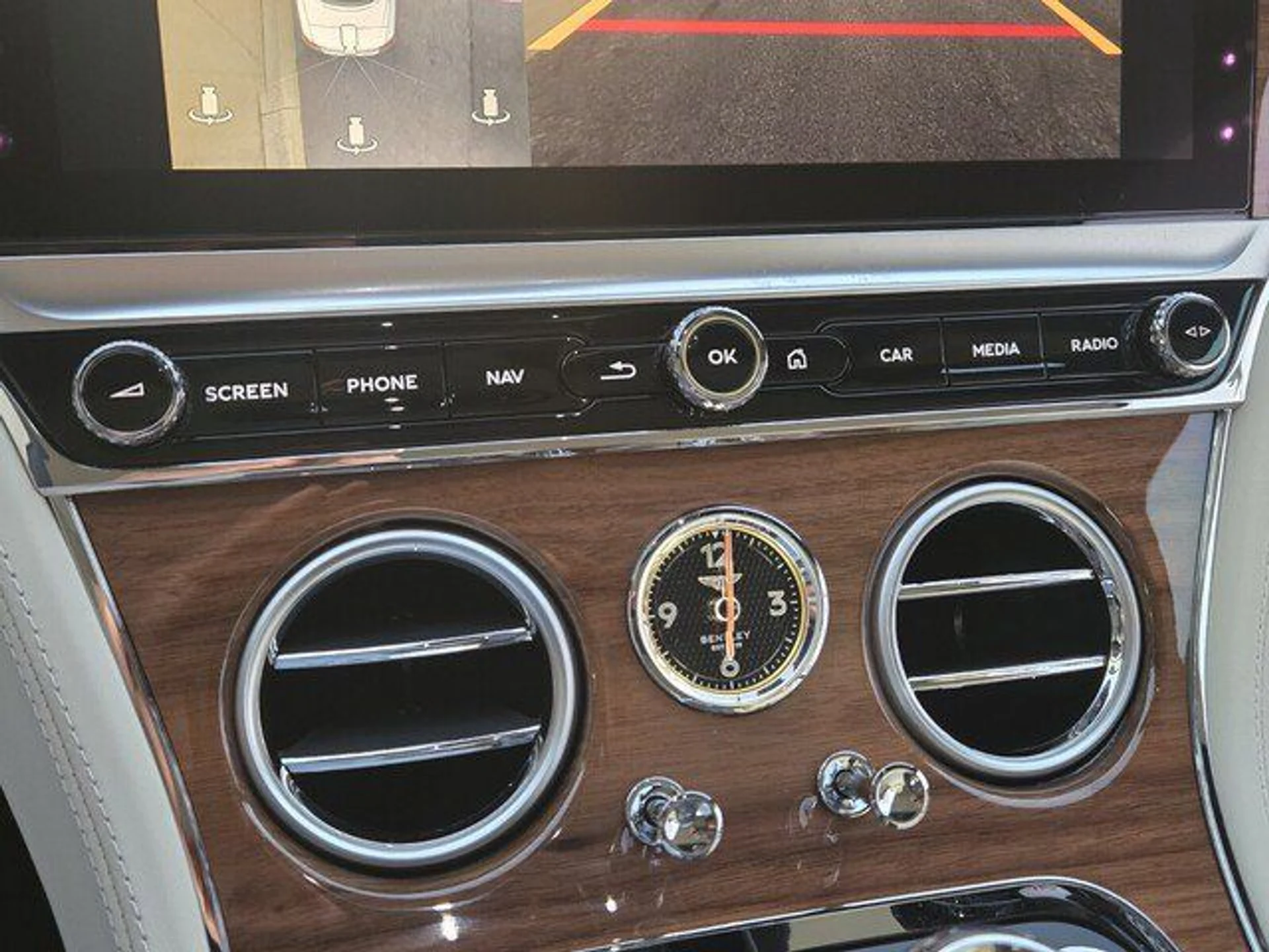 mph044_3988666977_f07febb0d45c154329d94a83ab0804d8x_eac7684342