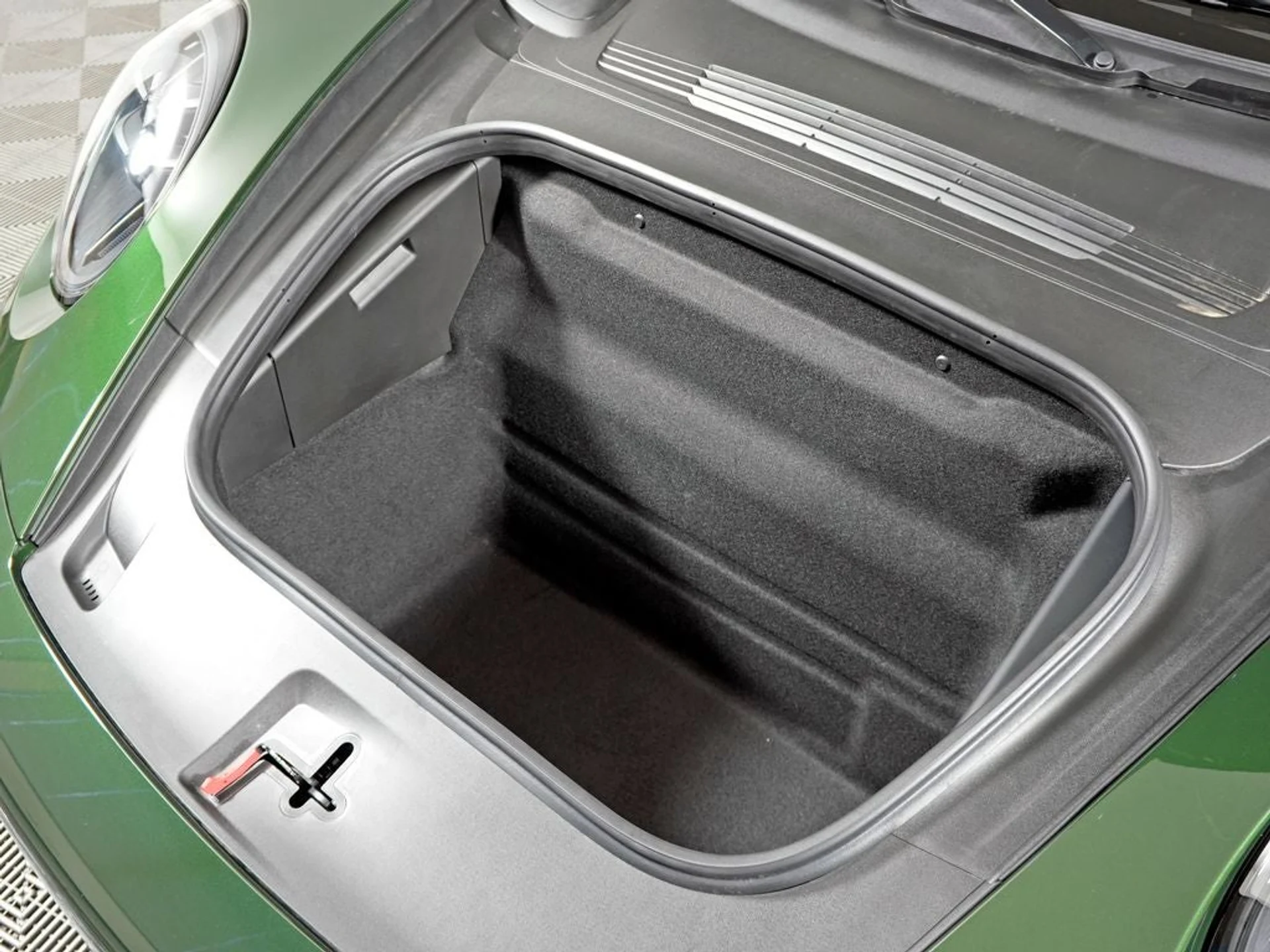 mph044_3990708436_45_8124cf6fdb