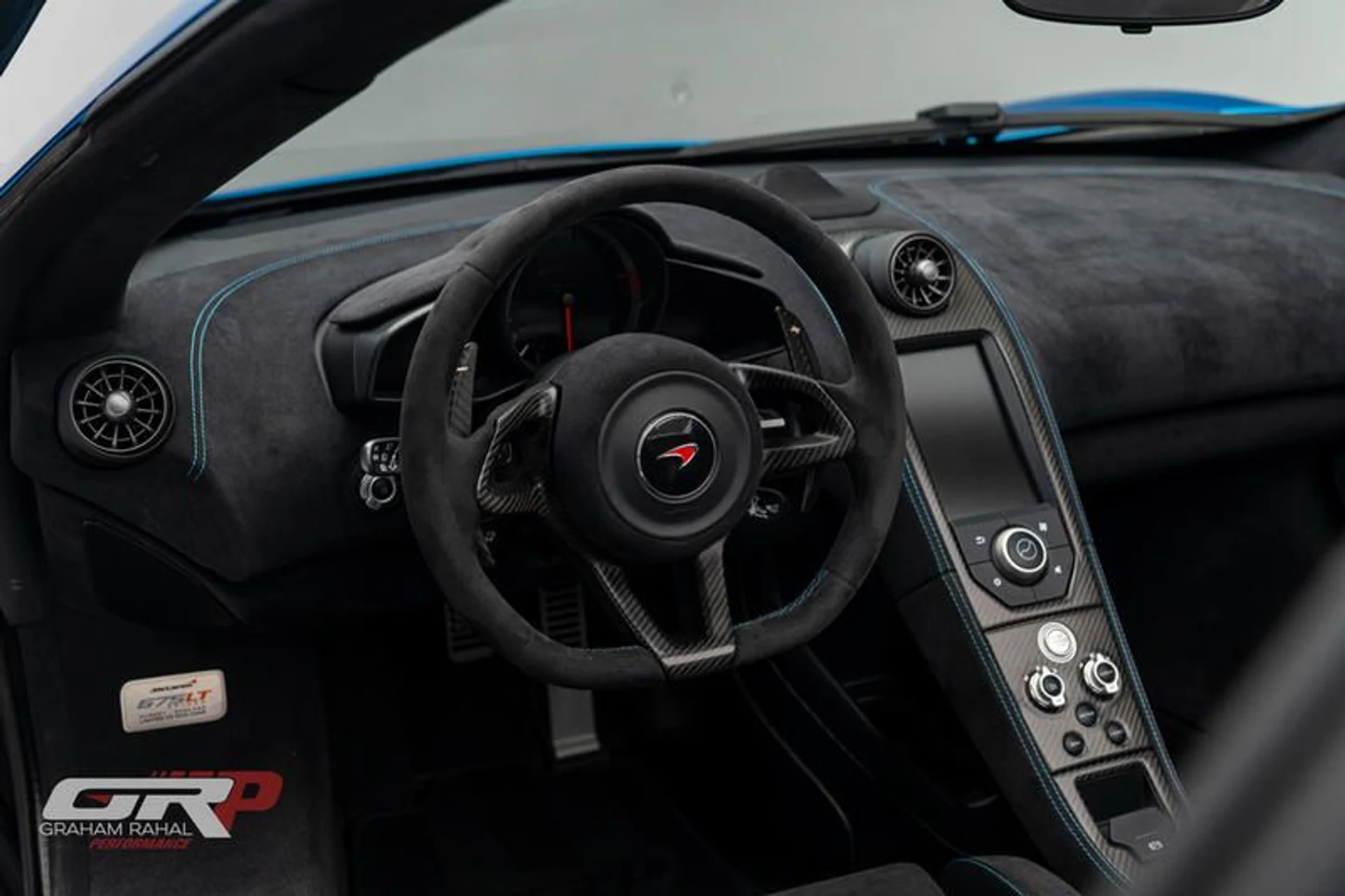 mph044_3996421421_EA_9_A7_BDA_5_E06_426_C_B9_F0_B0_F5467034_BA_e9d96399fa