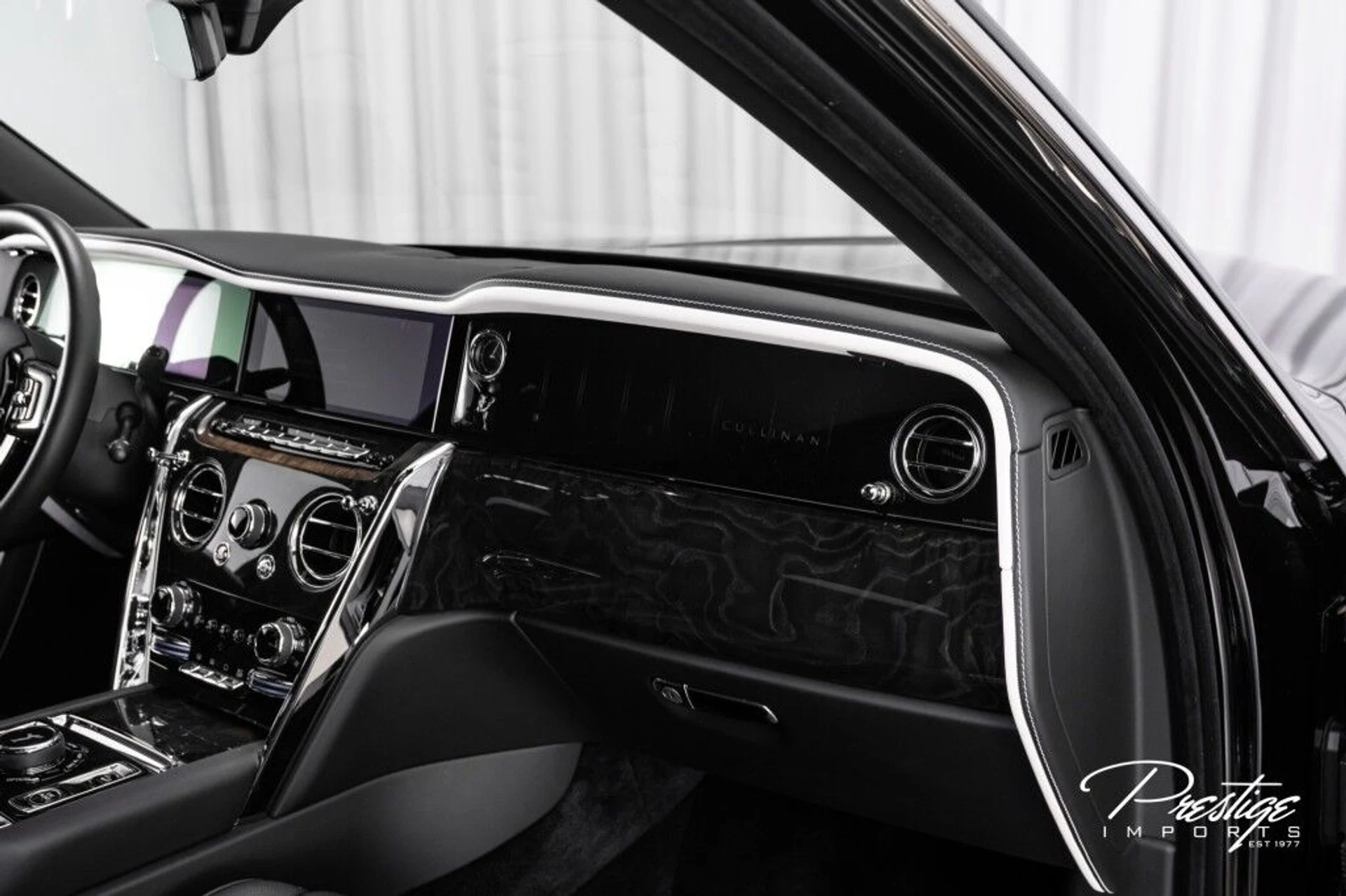 mph044_4000773590_f3b801698de143f4f92c459273f9f8ab_f11a004571