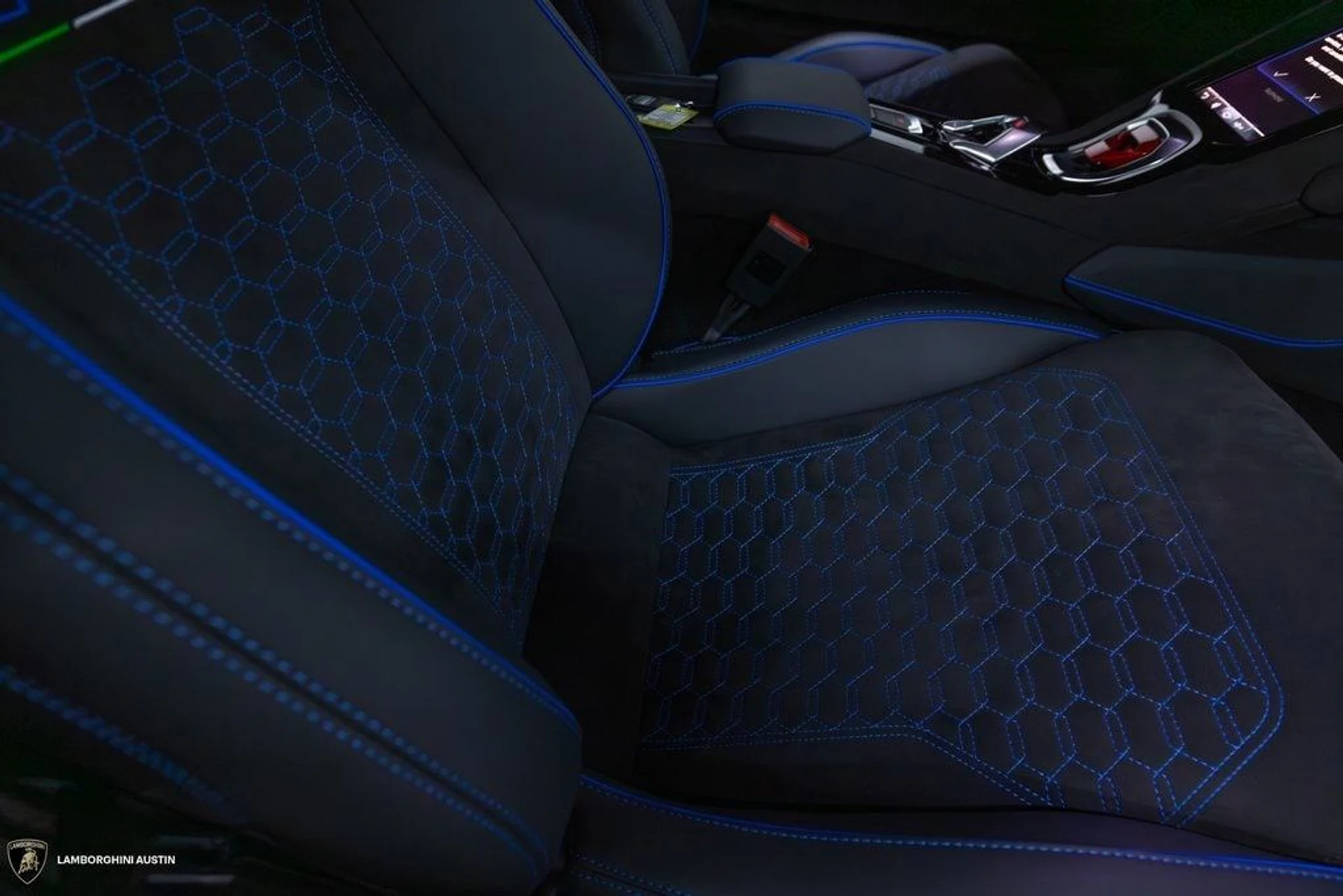 mph044_4001645664_8355a63dd58f09f9140c079309dacac5x_b2f66dc217