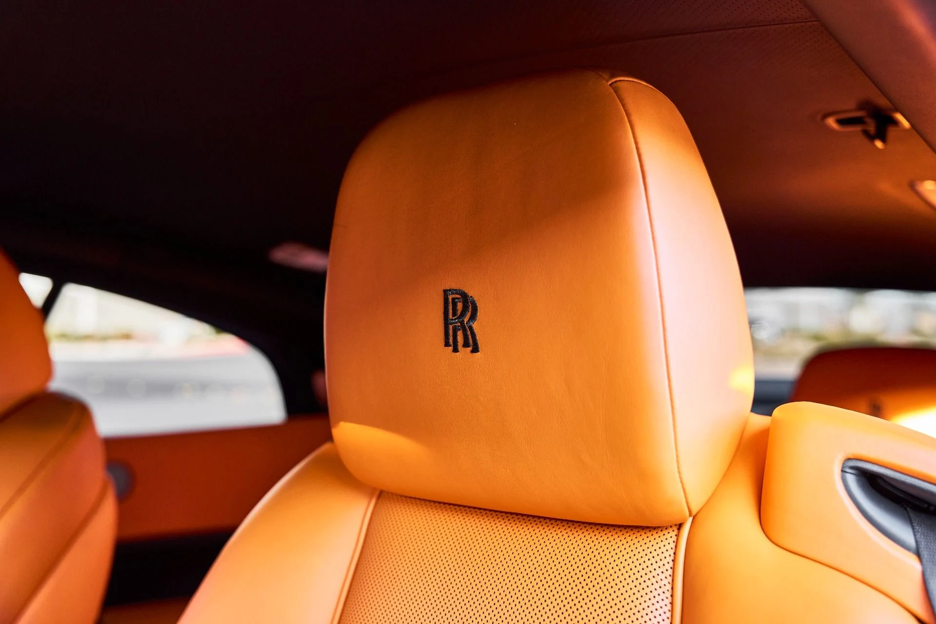 mph044_4010196873_Used_2019_Rolls_Royce_Wraith_Base_1772849656_0218820576