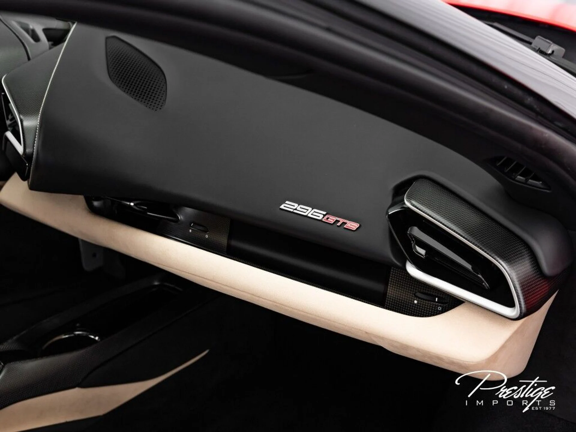 mph044_402551106_37e1e6ef5e0793390f4a10fb37e3cc73_4d7cd97292