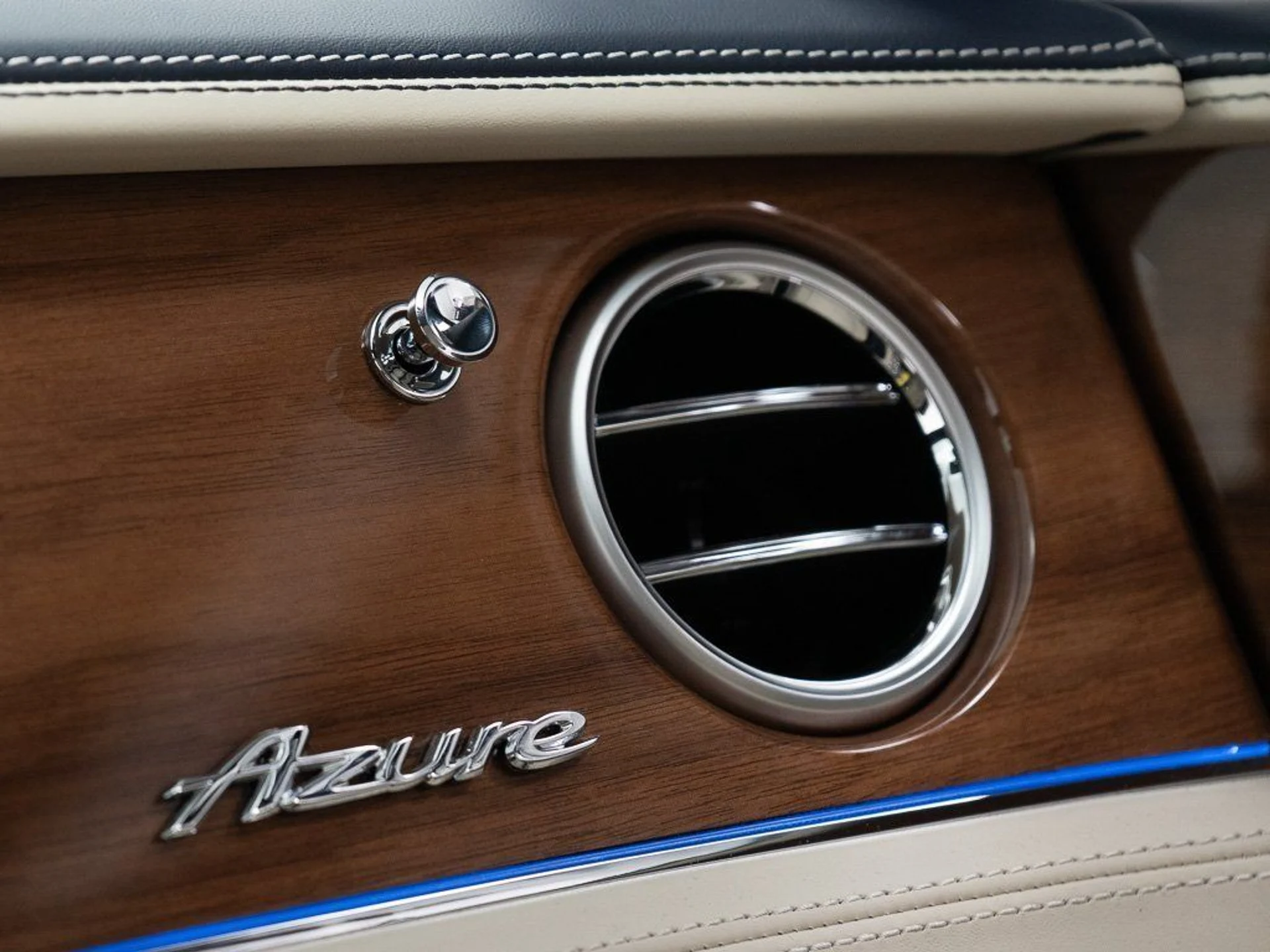 mph044_4028950180_45d0491843fc1d15b1bc8feeca4c0d51_fd07427099