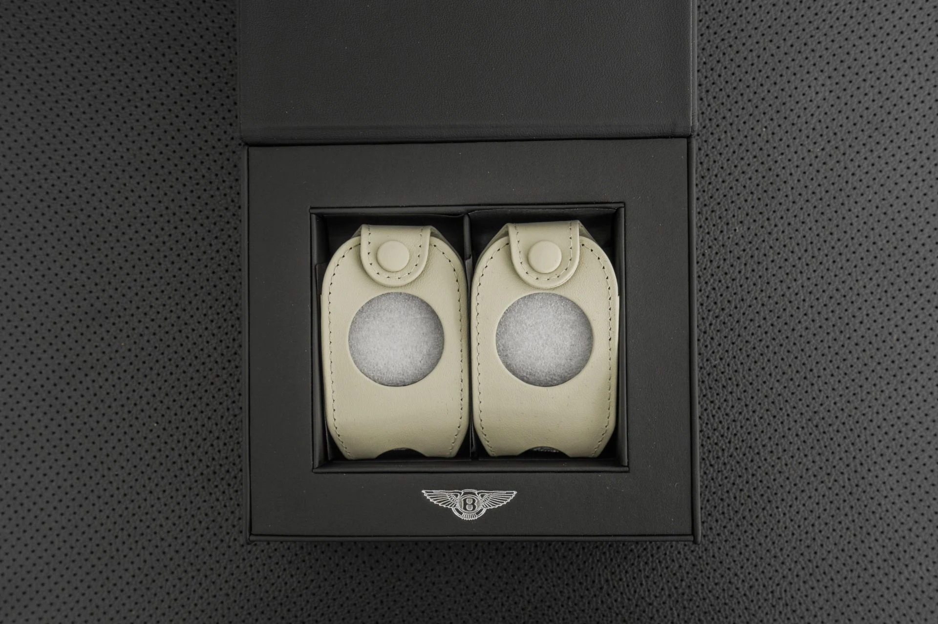 mph044_4034118873_Used_2025_Bentley_Continental_GTC_Speed_771_Horsepower_Hybrid_V8_Touring_Specification_Naim_Audio_1769551323_421b0b7236