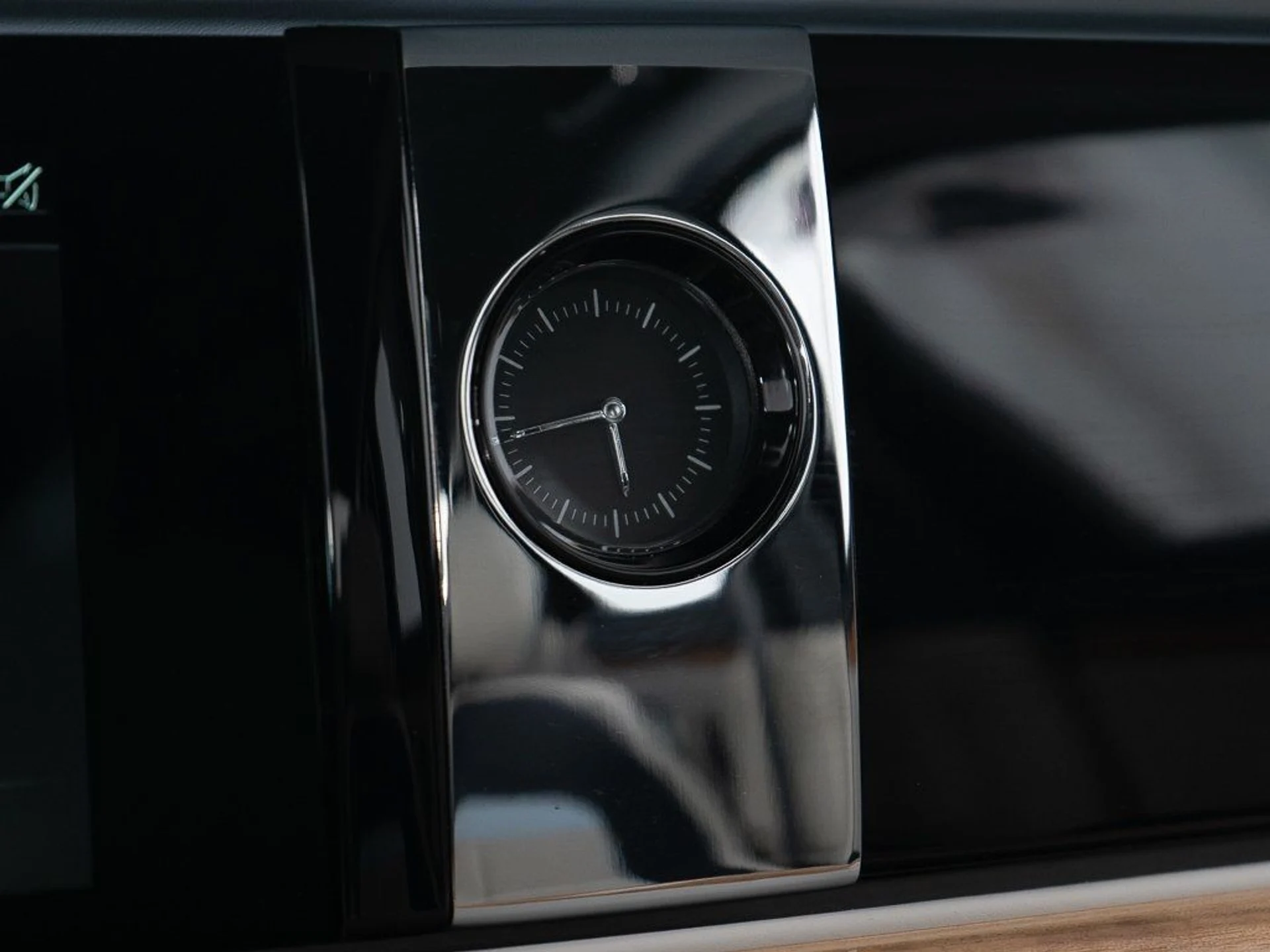 mph044_4048267705_289abfe0ba0ba3204806b5dc5f9320e5_de0791f7cc