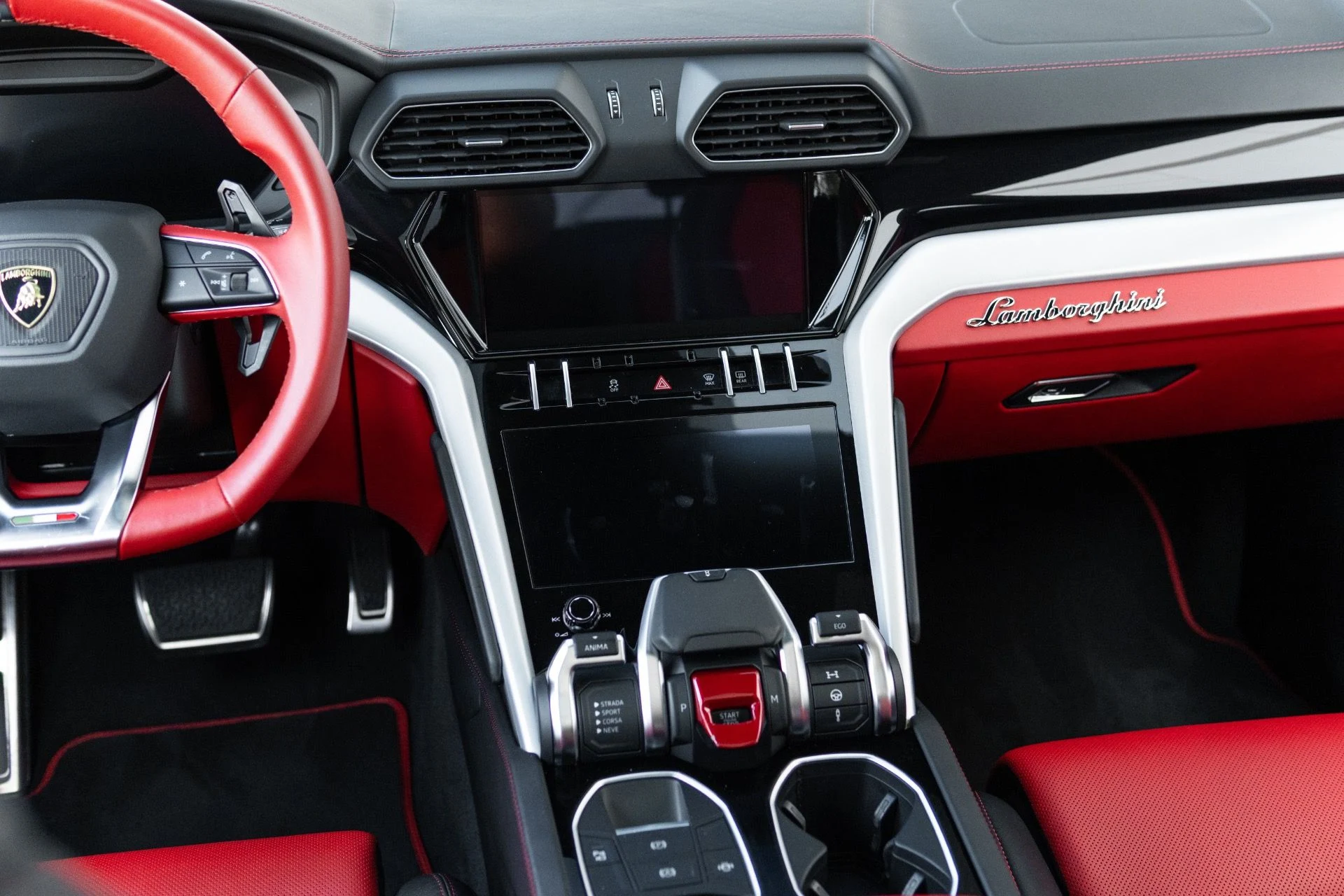 mph044_4107211063_Used_2021_Lamborghini_Urus_1767069879_ed7c291ceb