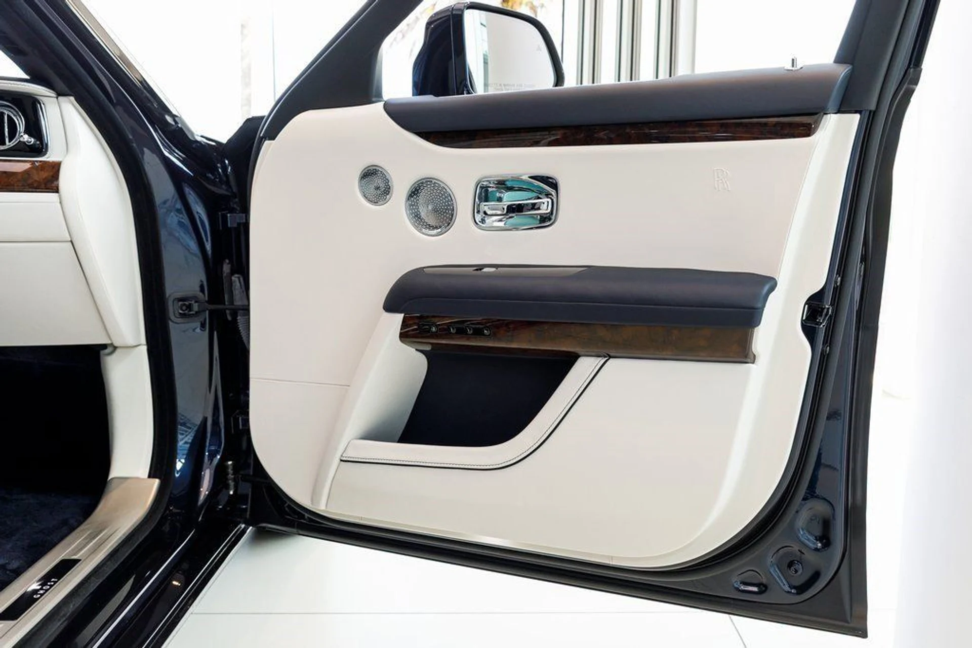 mph044_4113874340_cf53f64c4d9160f6ae3c87d916701167_0fc47e70a5