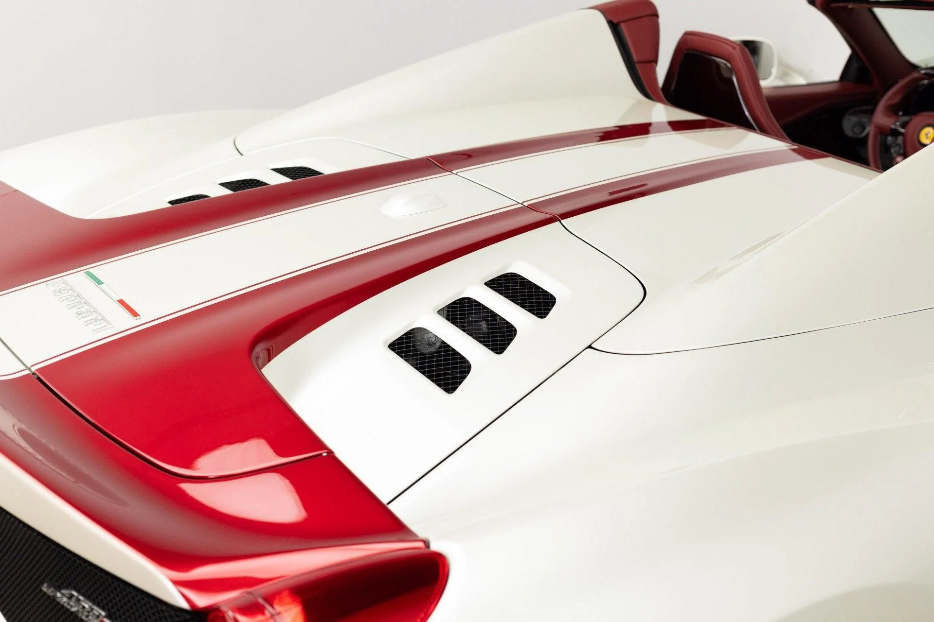 mph044_4138605632_Used_2015_Ferrari_458_Speciale_A_1782465321_104402218b