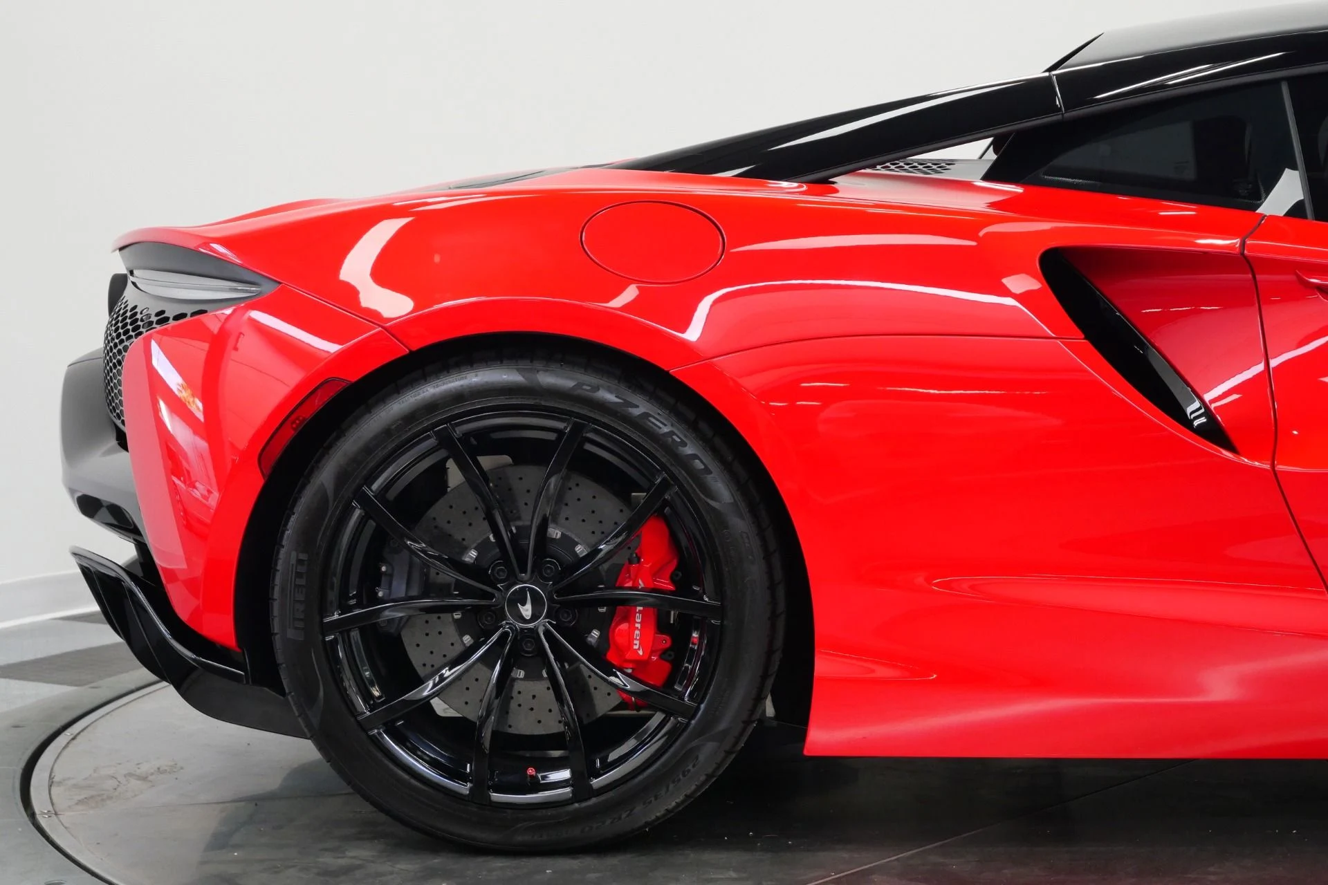 mph044_4138684539_Used_2024_Mc_Laren_Artura_Performance_Spec_Technology_Pack_1775235368_c6e89a8737