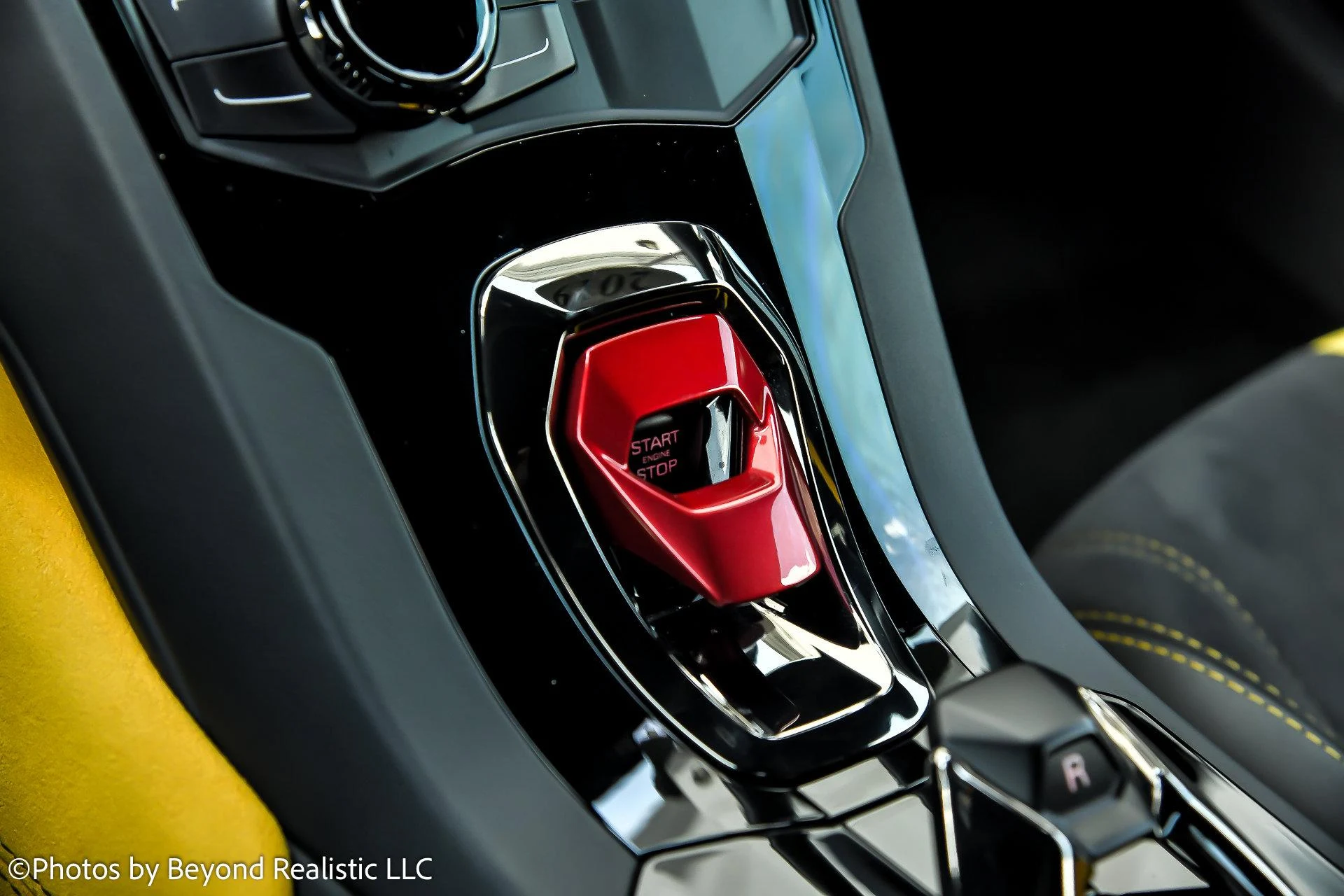 mph044_4144529120_Used_2019_Lamborghini_Huracan_LP_580_2_S_1766655575_129128dc41