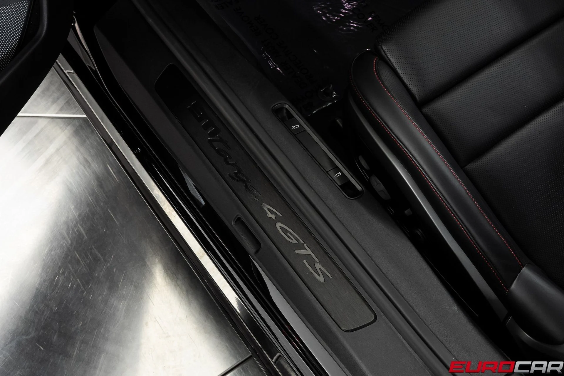 mph044_4149338085_image_45_7216299818