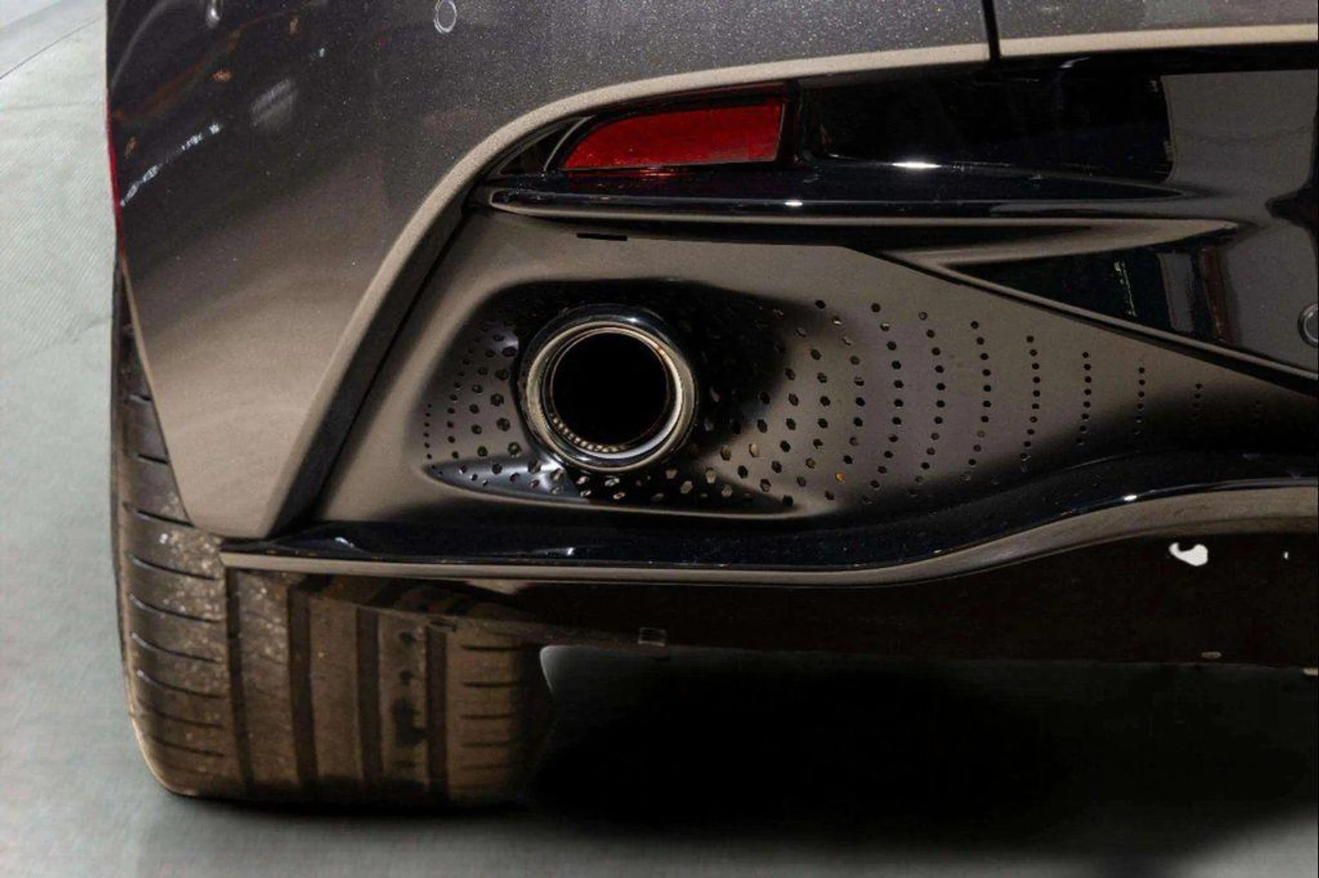 mph044_4159764413_Ppy_3fwxp_Mt5_J_Ma_Ztta3e_NIEM_8_95d2898554