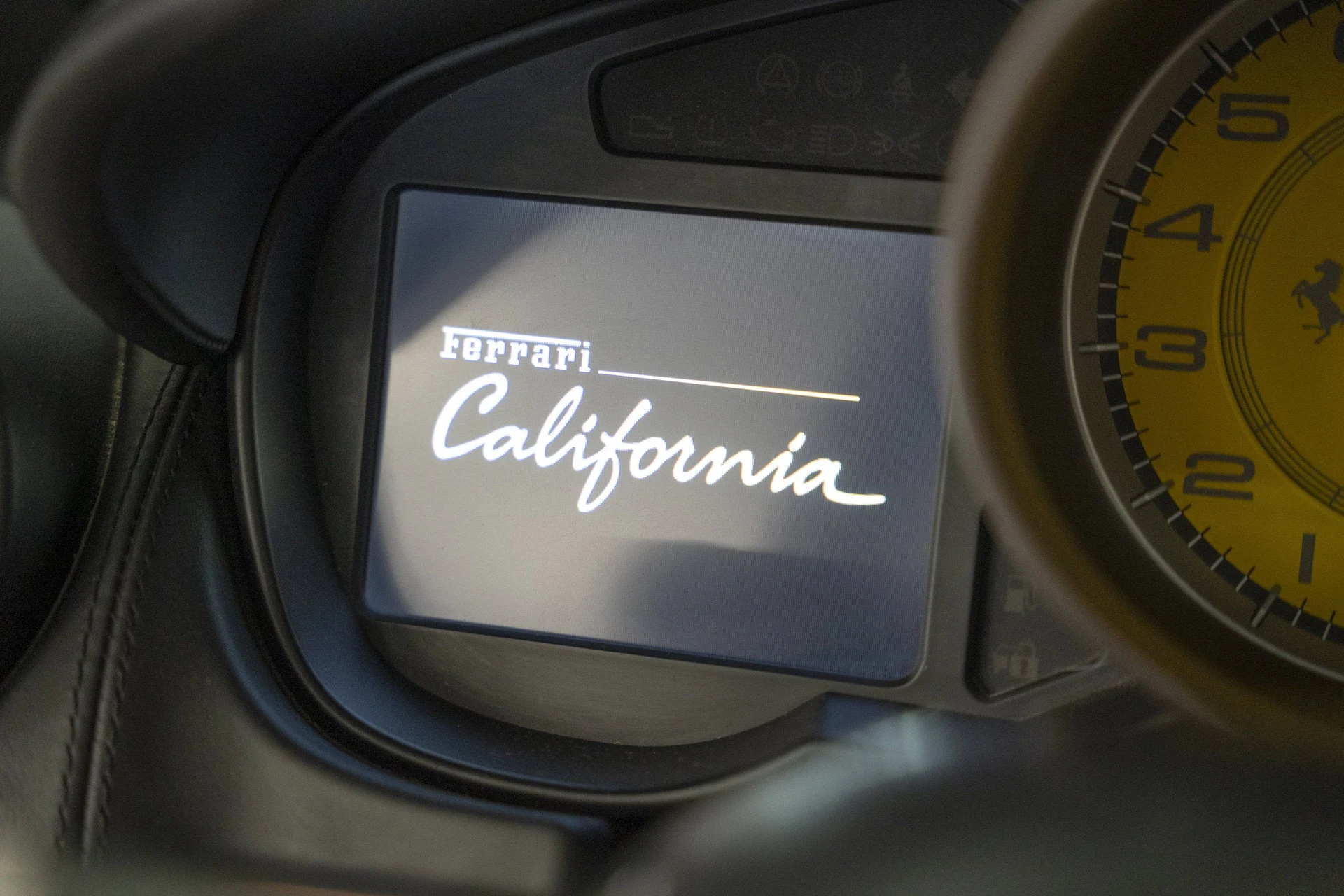 mph044_4170243919_f46cb3770f08437fa89515c6cbf8e968_41942aaa08