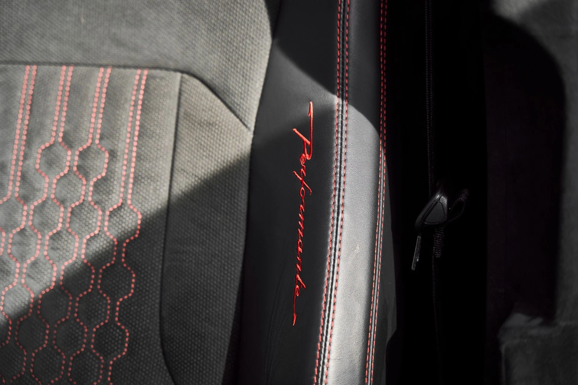 mph044_4177592906_Used_2023_Lamborghini_Urus_Performante_1771116676_f352e8a1d8