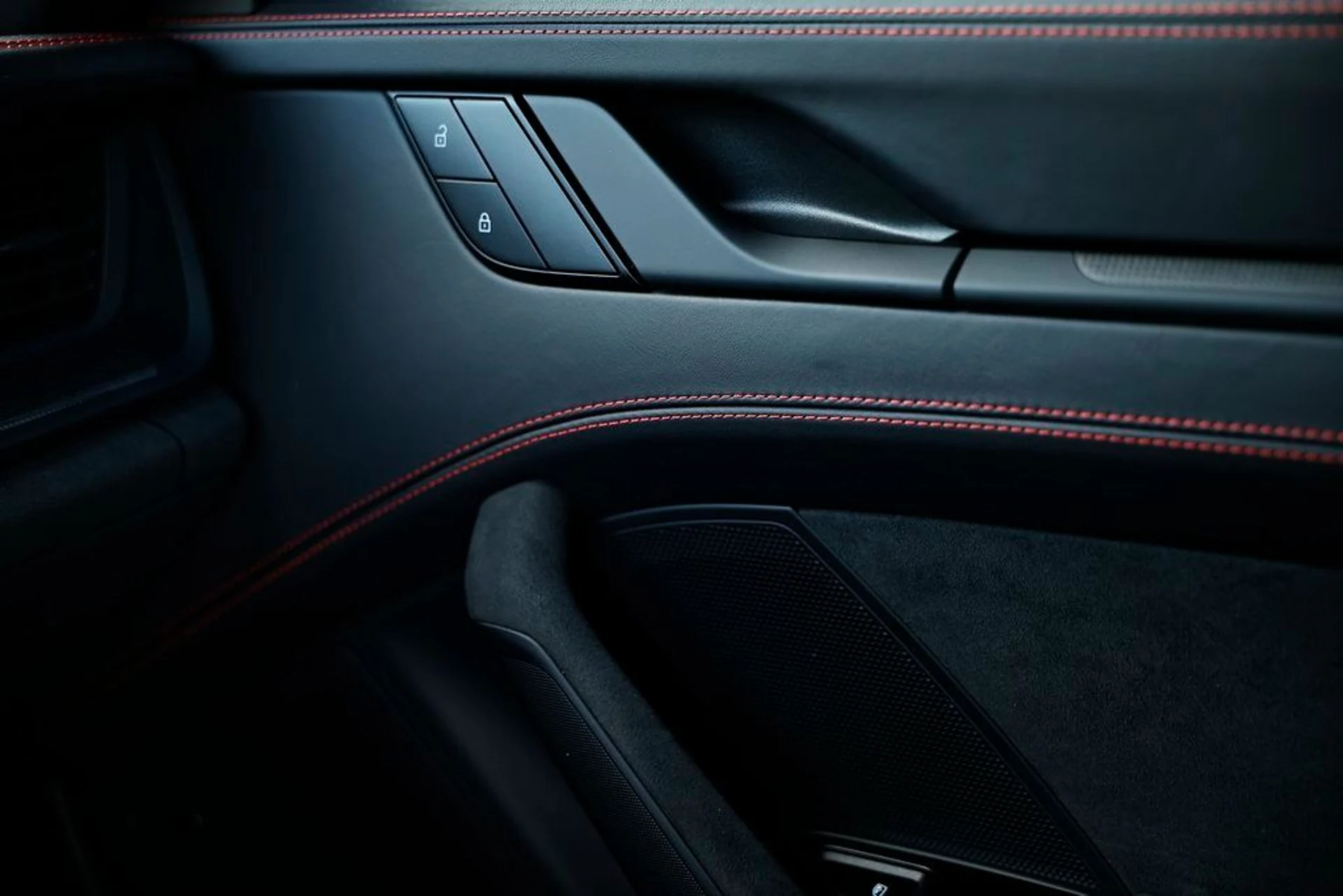 mph044_4187029926_af5a0bfa2253367ff49ee71a0e251916_4463eb756f