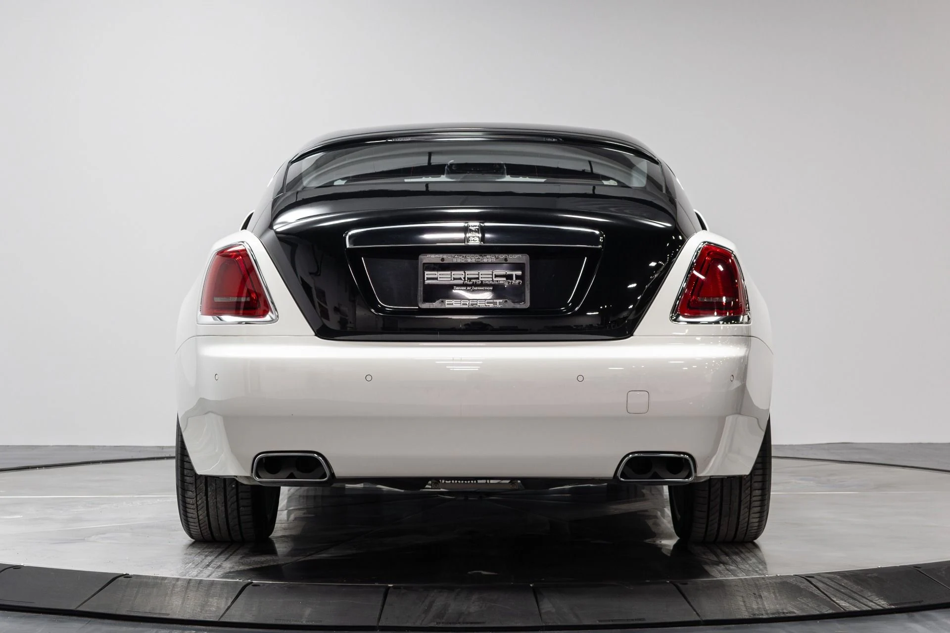 mph044_419064889_Used_2014_Rolls_Royce_Wraith_1768708128_e9fd8643d2