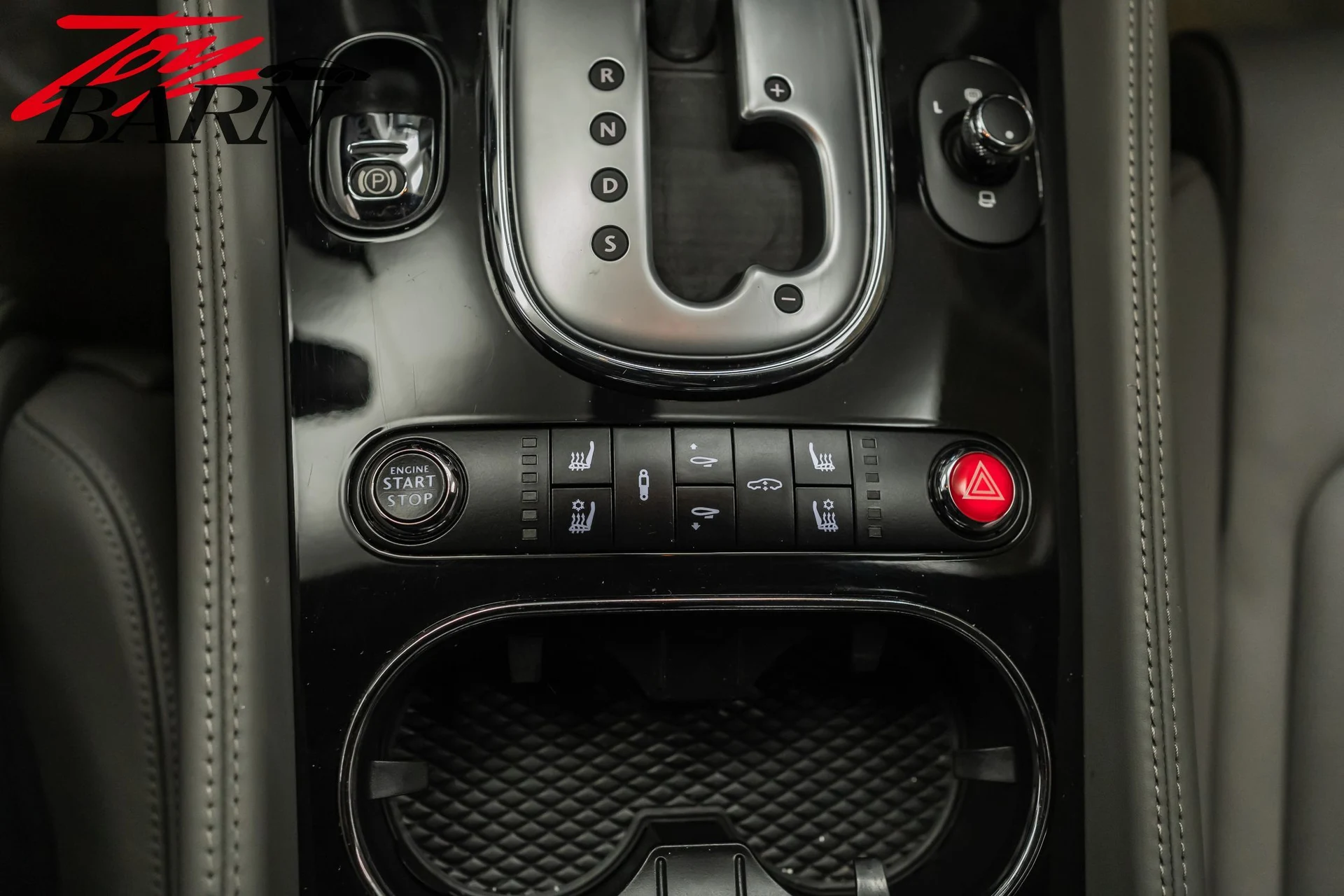 mph044_4195816054_c556644d856ecff8a50fae245681c9e8x_6ee4d16564